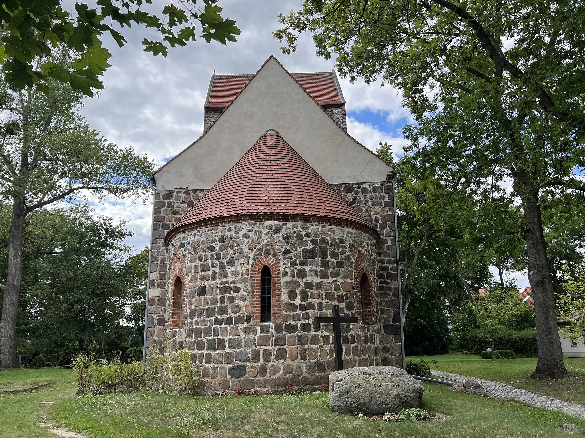 Photo showing: Dorfkirche in Hönow im Landkreis Märkisch-Oderland (Brandenburg)