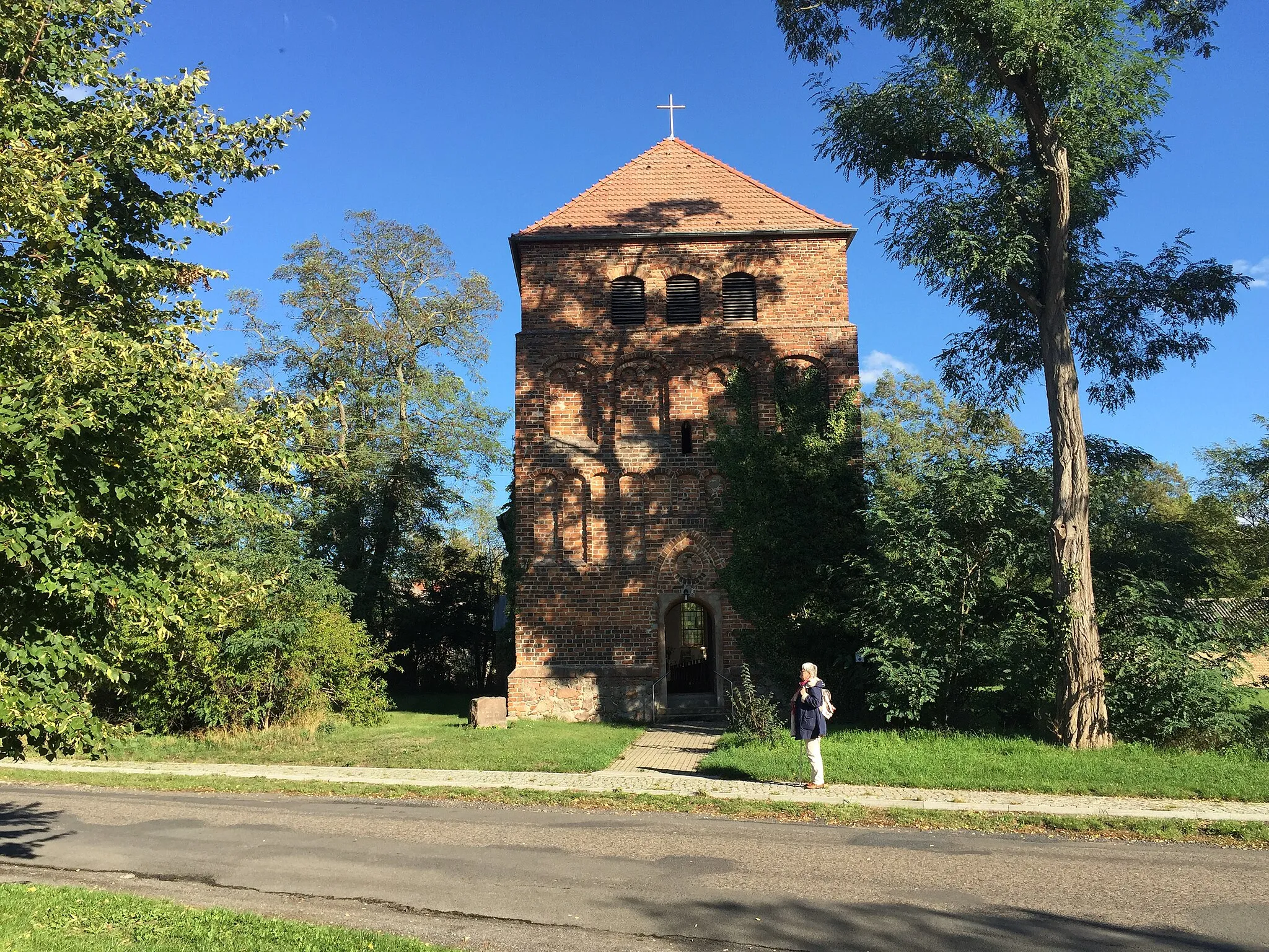 Photo showing: Dorfkirche in Sachsendorf, Brandenburg, Deutschland