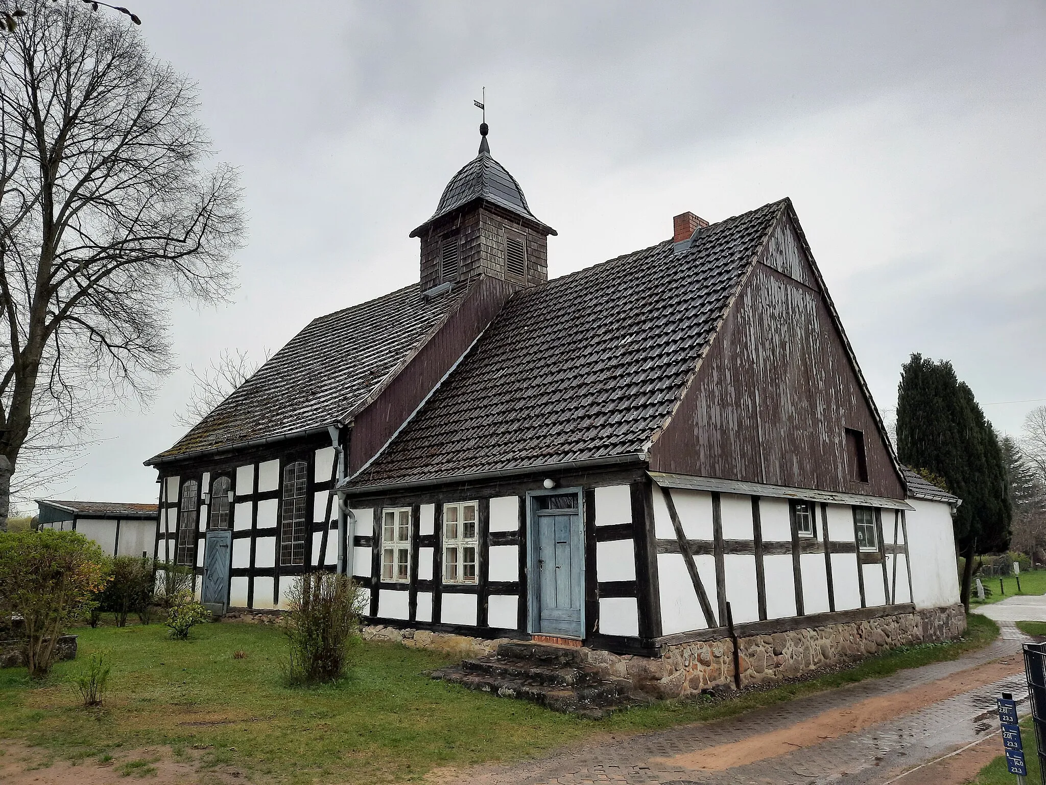 Photo showing: Dorfkirche Marienthal (Zehdenick), Blick von Nordosten