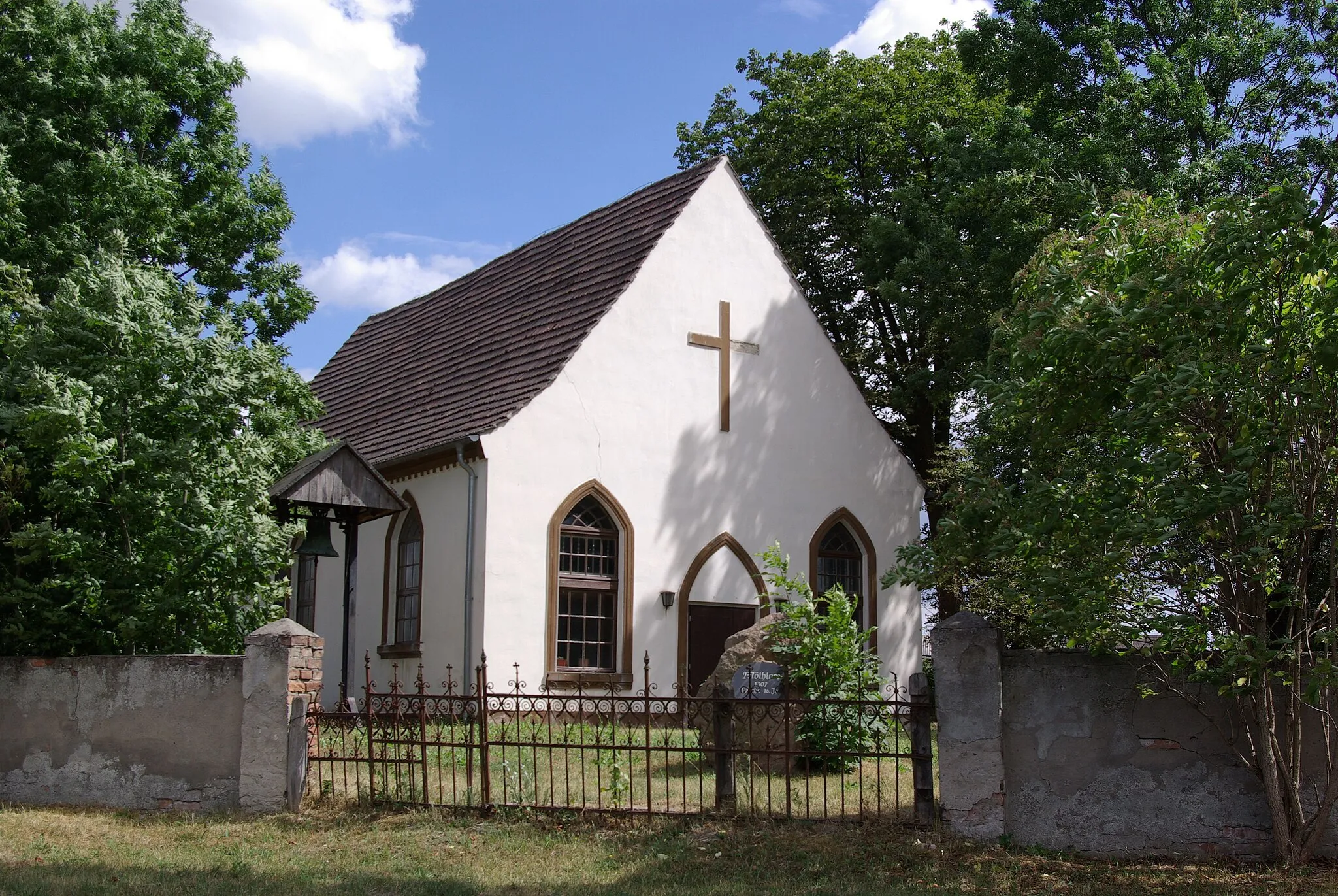 Photo showing: Märkisch Luch, Ortsteil Möthlow in Brandenburg. Die Kirche steht unter Denkmalschutz.