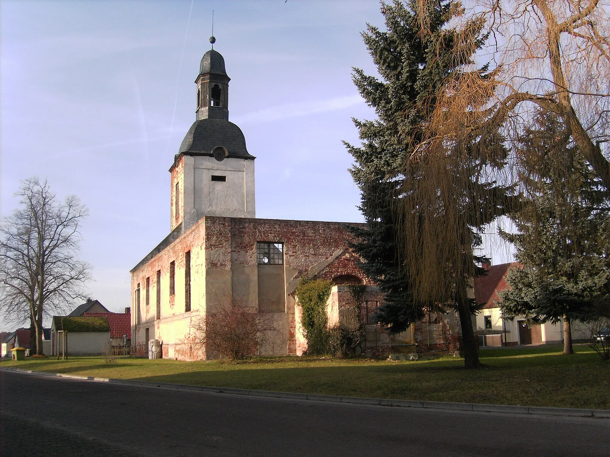 Photo showing: Dorfkirche Zabakuck, Ansicht von Osten