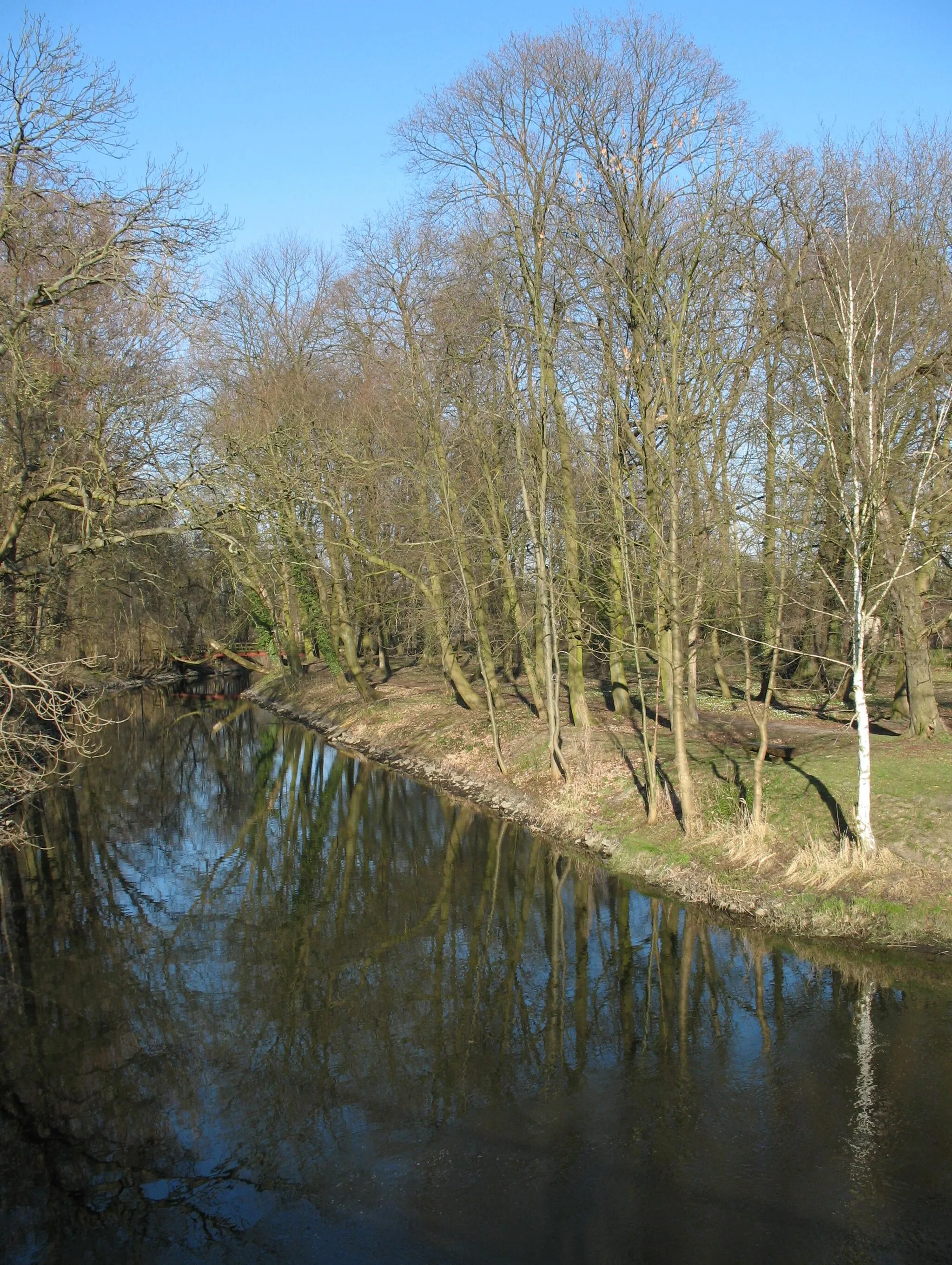 Photo showing: Wustrauer Rhin in Fehrbellin in Brandenburg, Germany