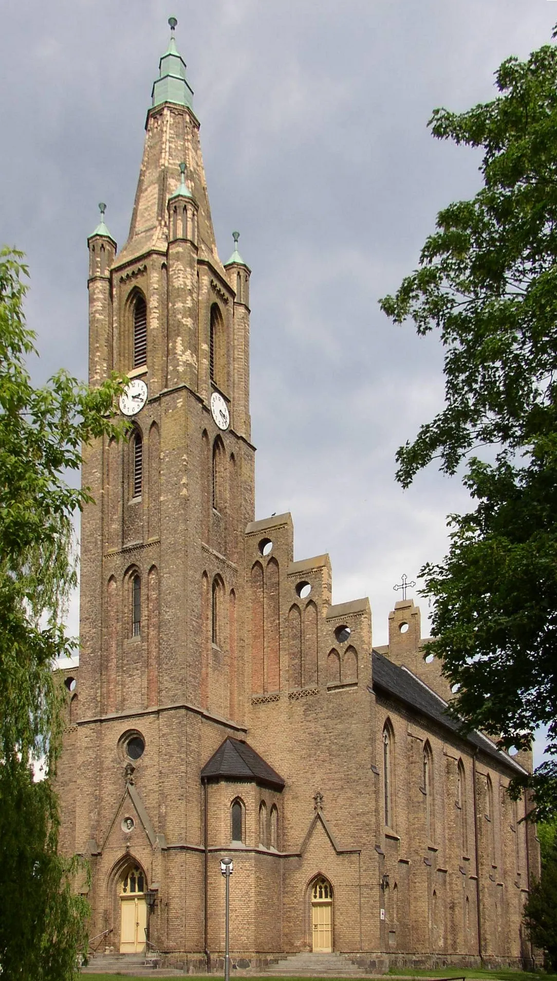 Photo showing: Church in Fehrbellin in Brandenburg, Germany