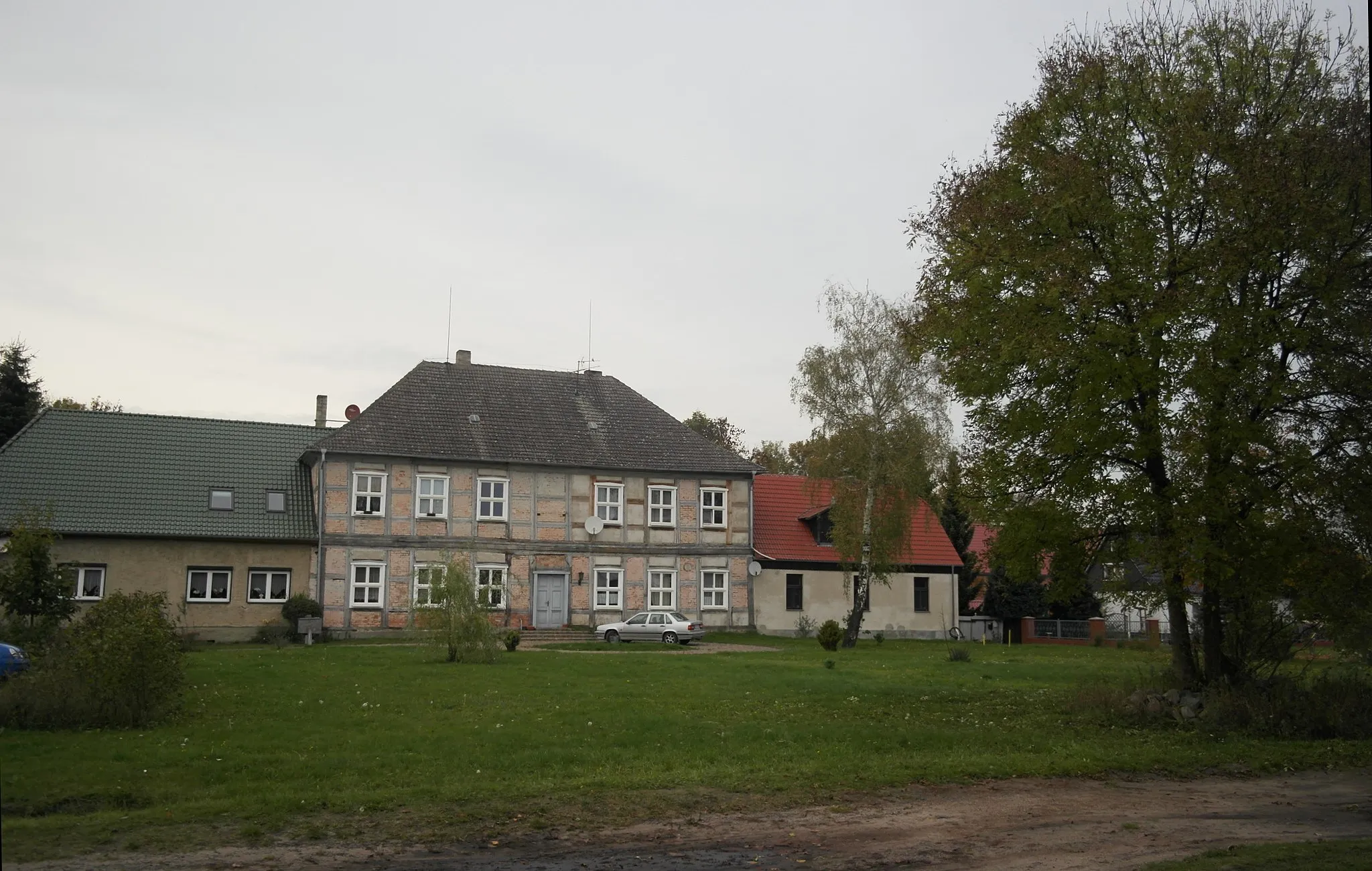 Photo showing: Gutshaus Wutike, denkmalgeschützt