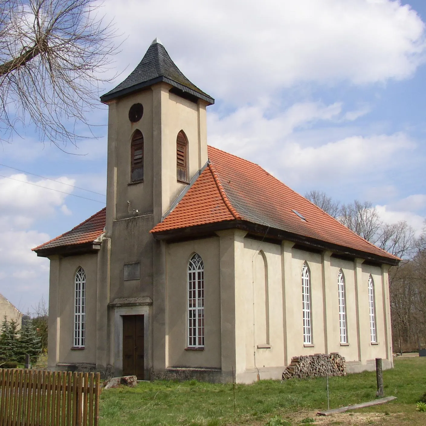 Photo showing: Church in Serno in Saxony-Anhalt, Germany