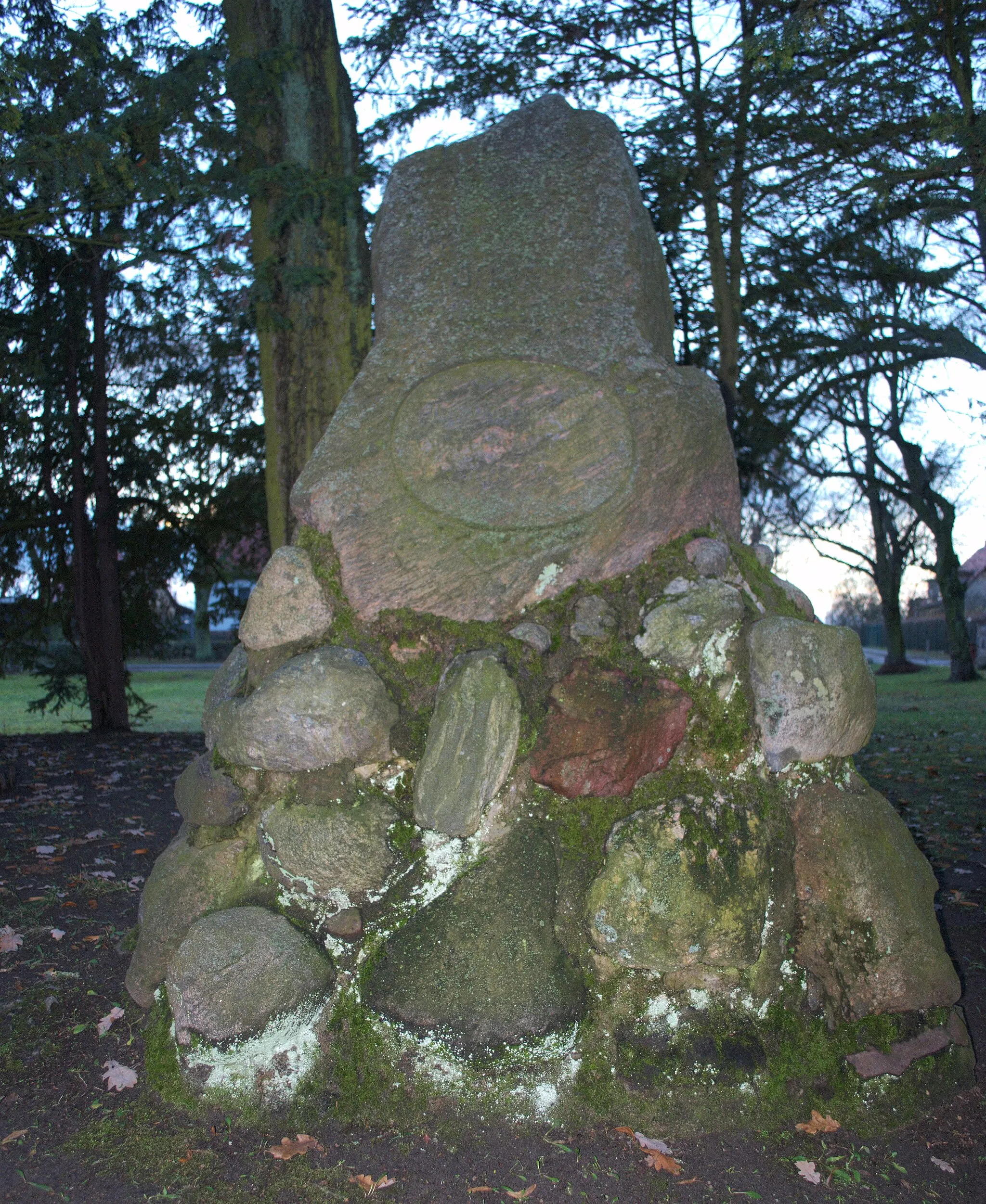 Photo showing: Gedenkstein in Blumberg.