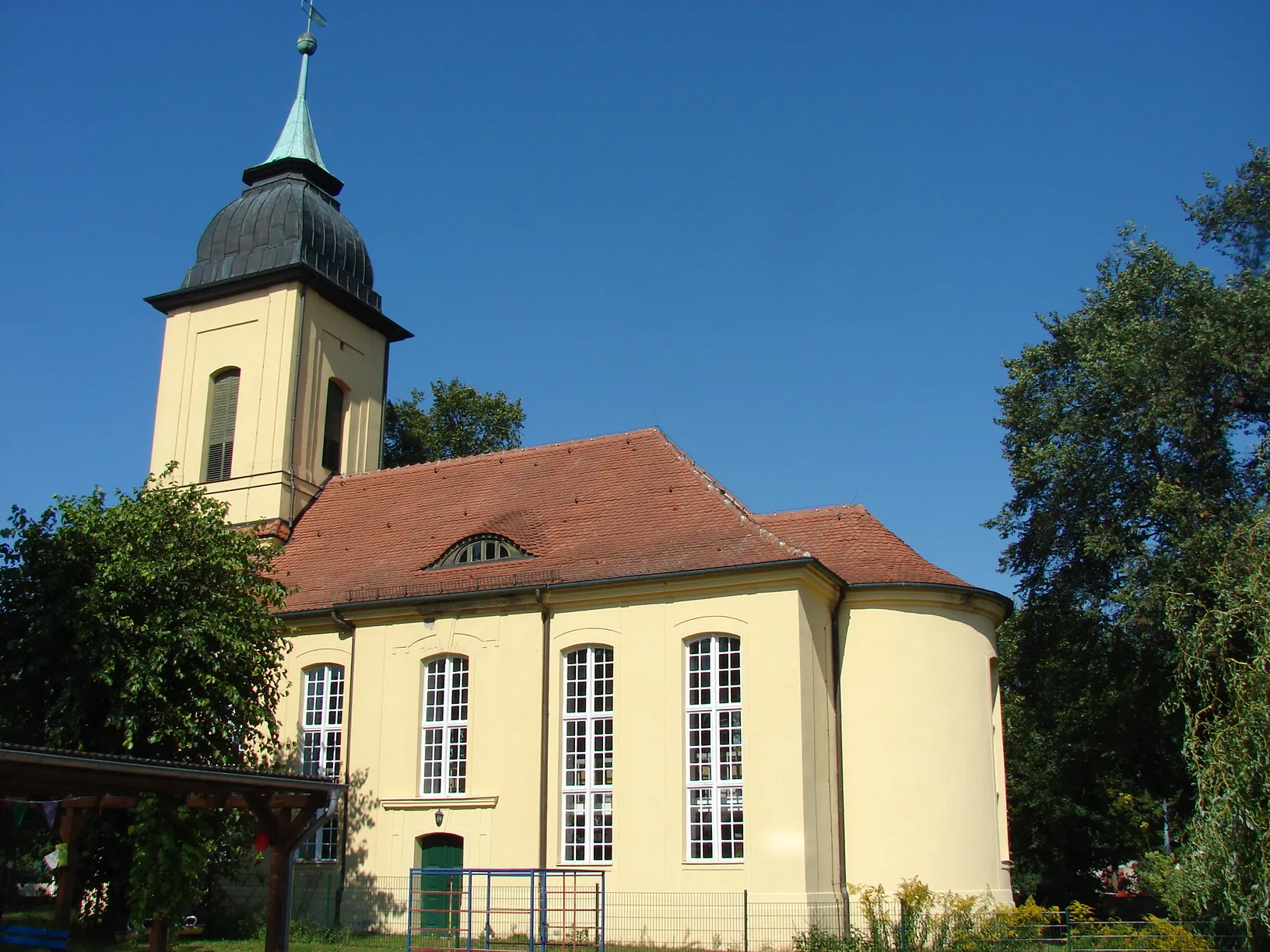 Photo showing: The baroque "Village Church" in Motzen, Brandenburg, Germany.