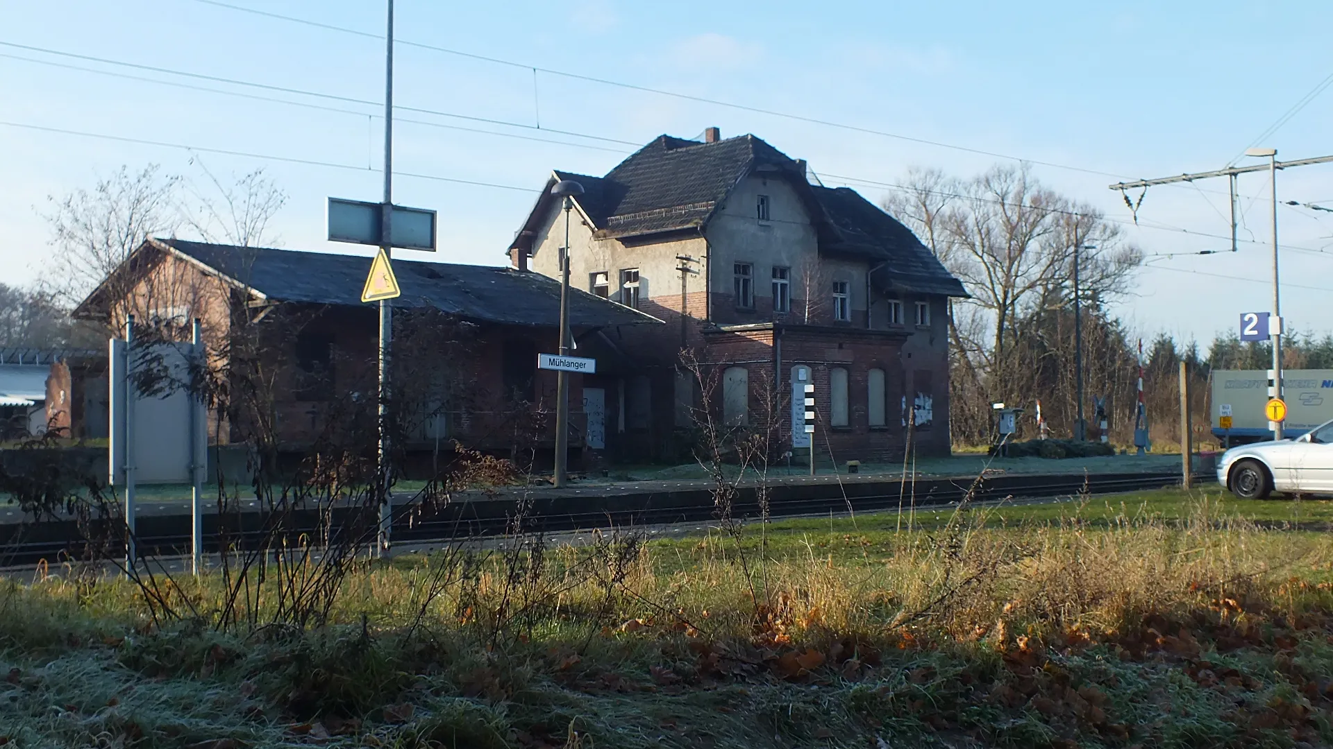 Photo showing: Denkmalgeschützter Bahnhof in Mühlanger