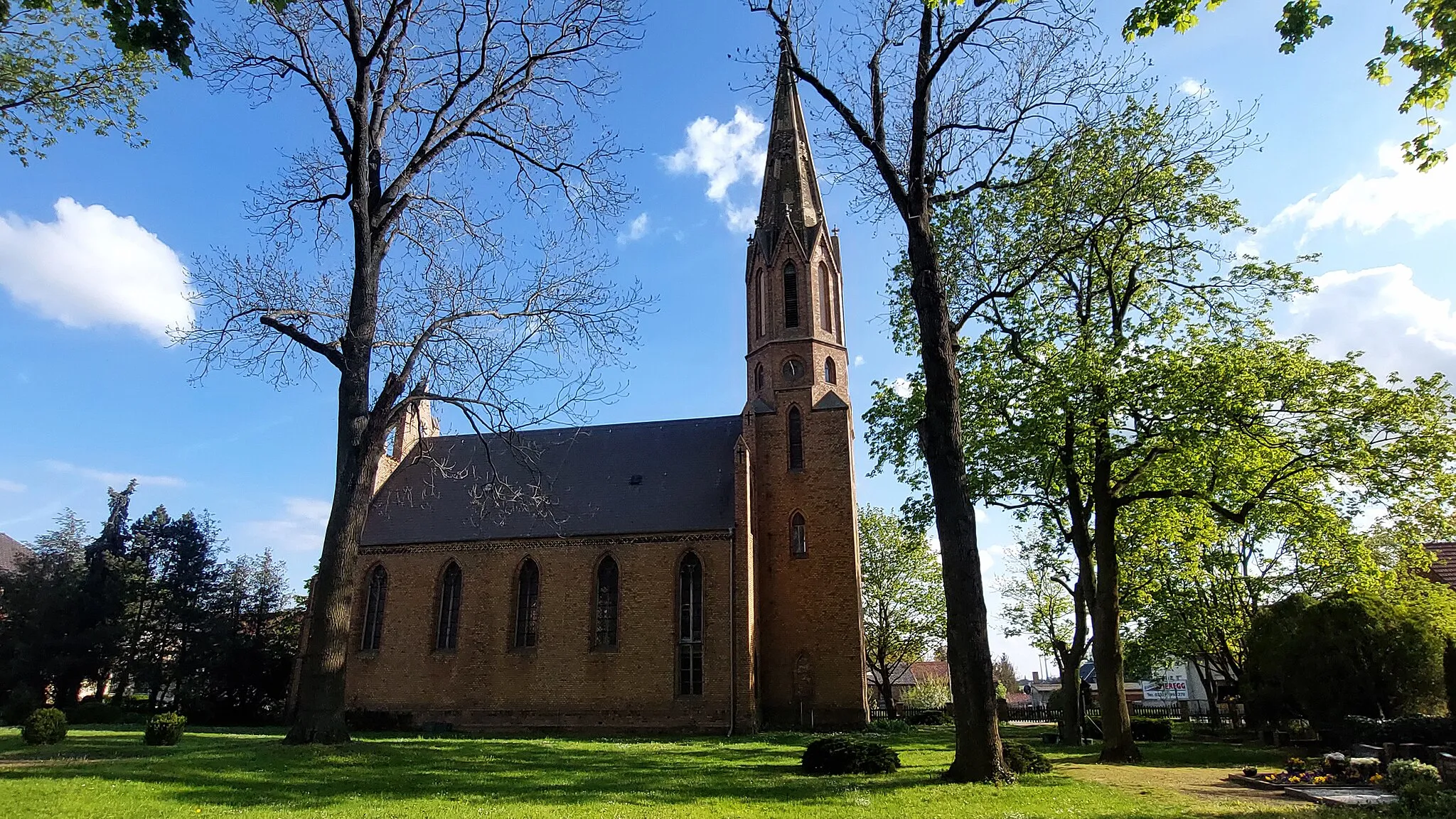 Photo showing: Rückwärtige Ansicht der Dorfkirche Lietzow (Nauen)