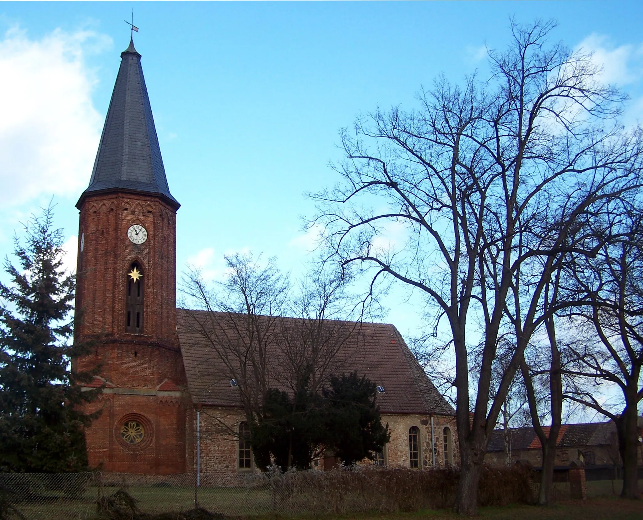 Photo showing: Kirche in Wachow, einem Ortsteil von Nauen