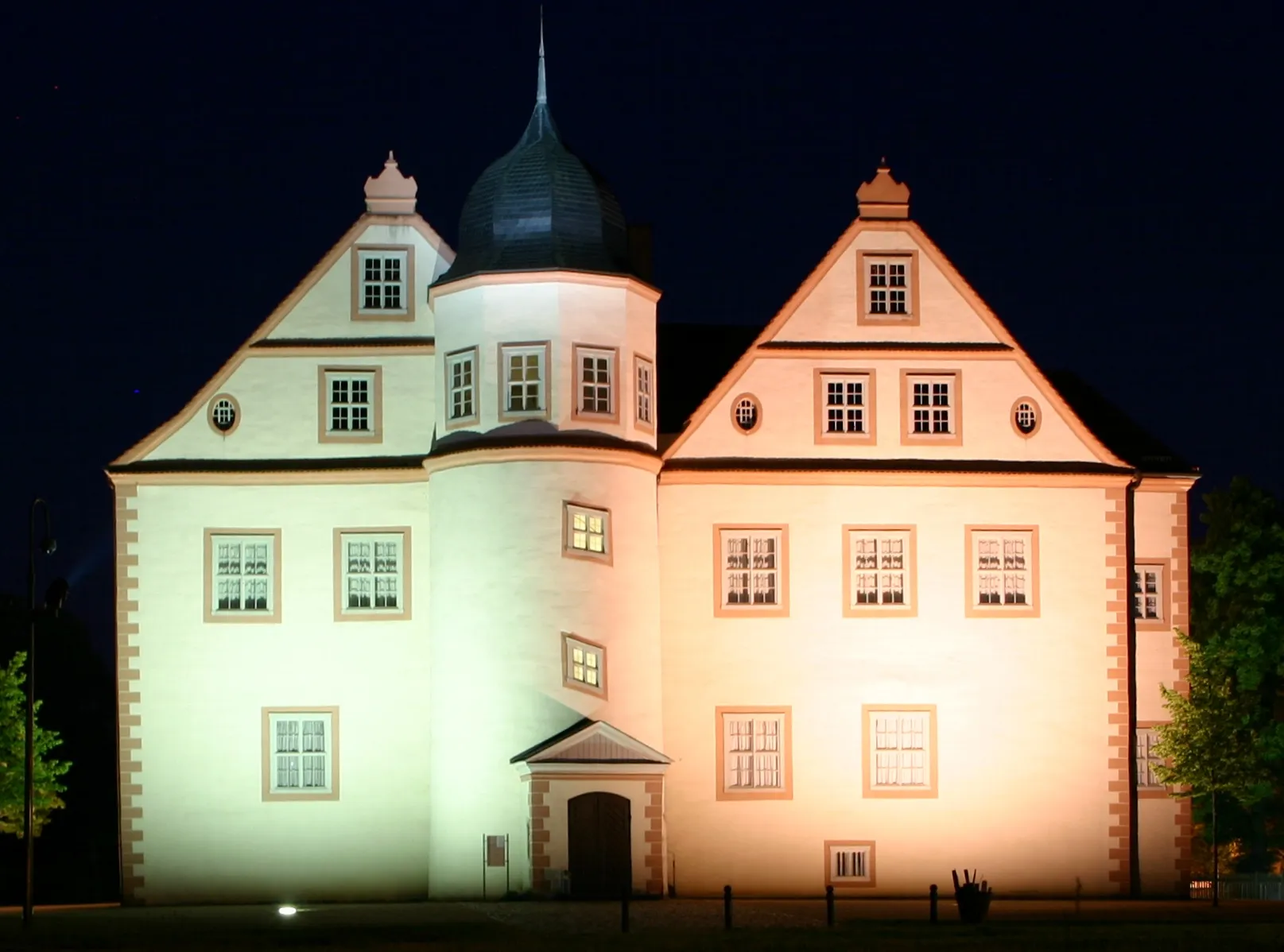 Photo showing: Castle en:Königs Wusterhausen, Brandenburg, Germany, at night