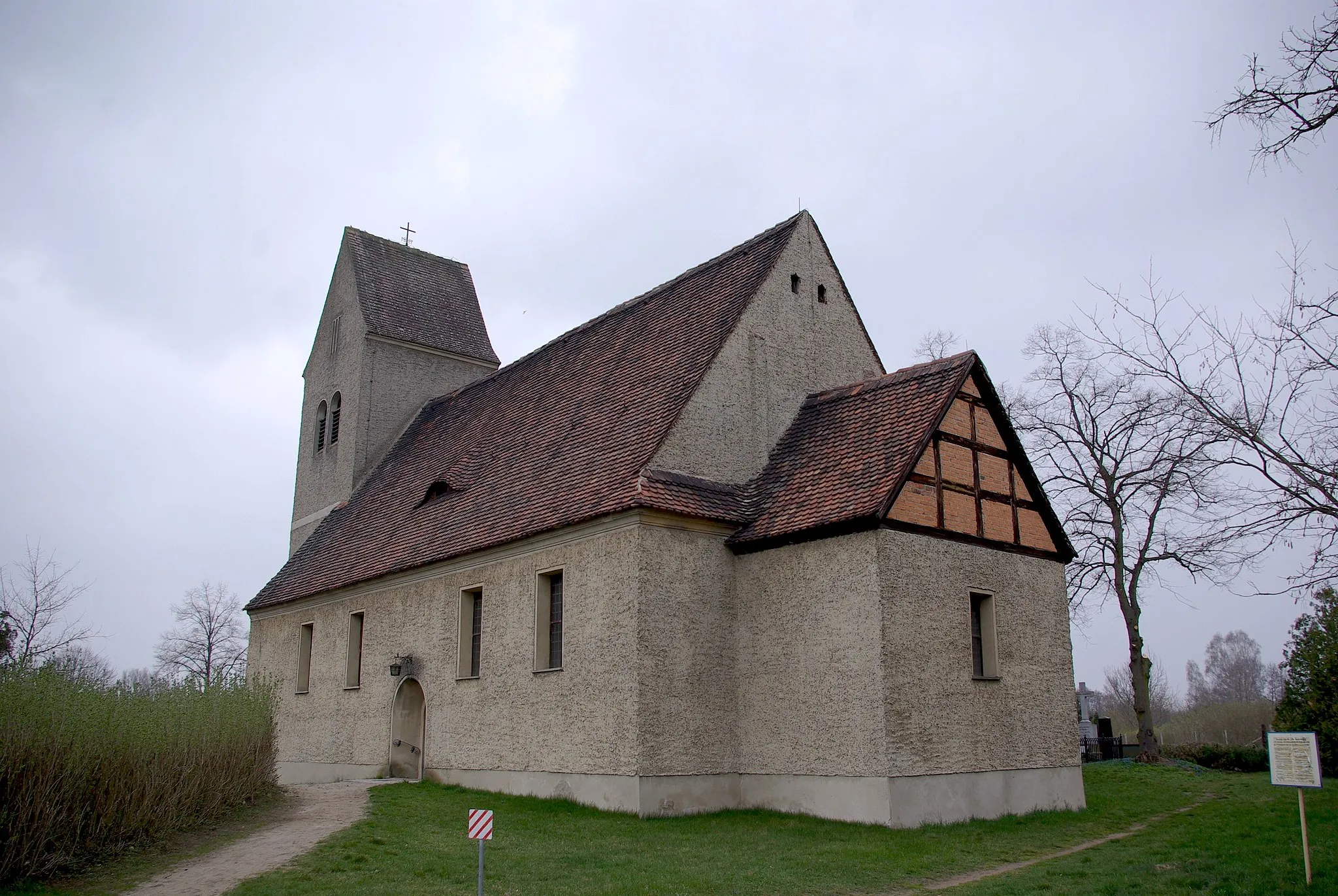 Photo showing: Trebbin in Brandenburg. Die Dorfkirche im Ortsteil Blankensee wurde von 1706 bis 1710 erbaut.