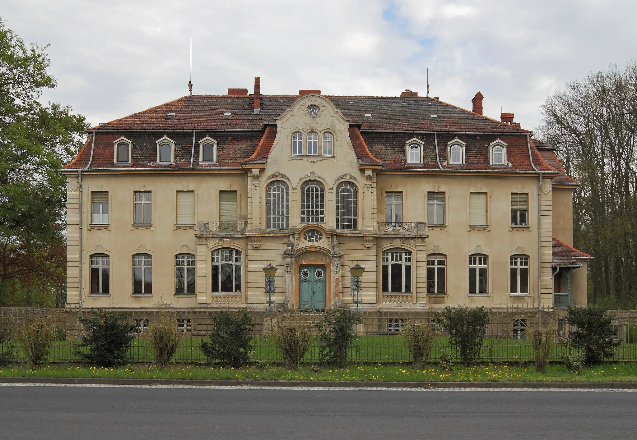 Photo showing: Kaltenhausen Manor in Jüterbog, Brandenburg, Germany