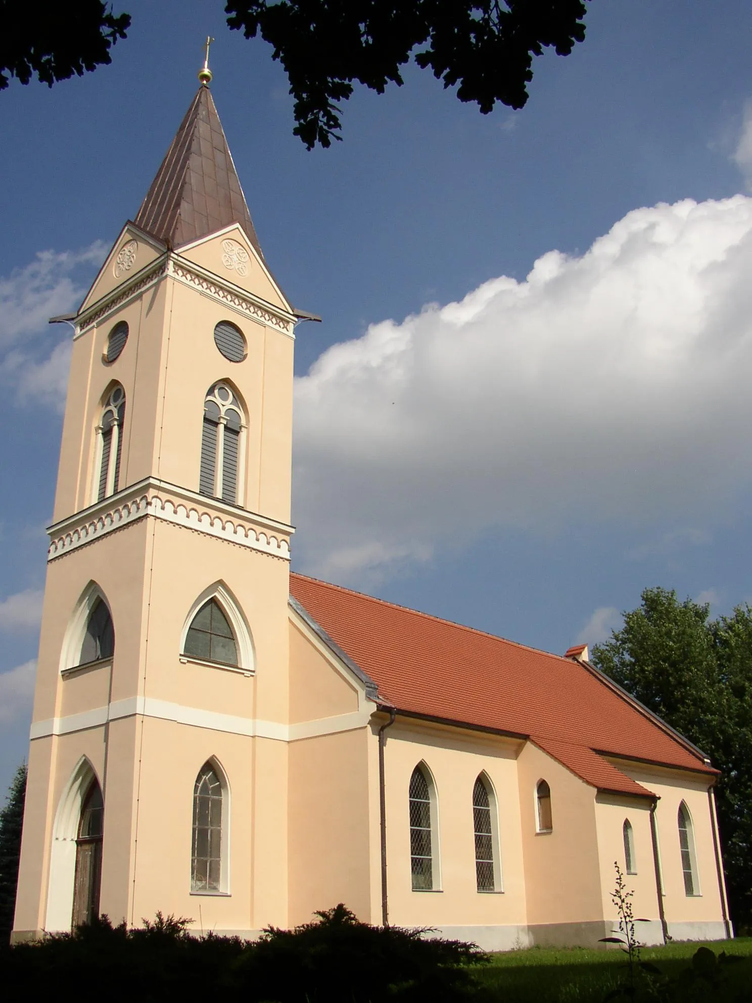 Photo showing: Church in Beelitz-Rieben in Brandenburg, Germany