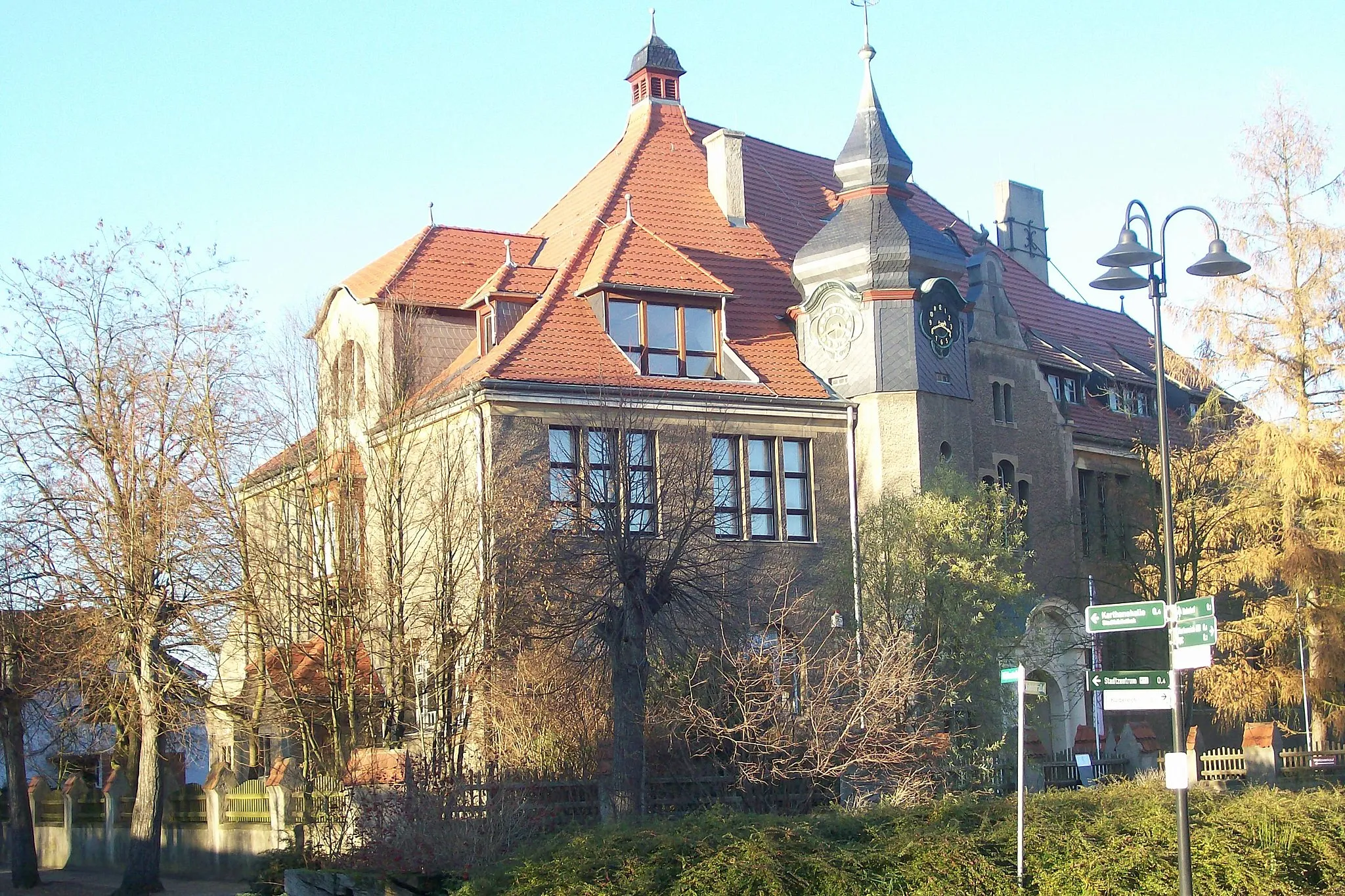 Photo showing: Ehemalige Jahnschule in Bad Wilsnack, 1911 erbaut, jetzt Sitz der Firma Cleo Schreibgeräte