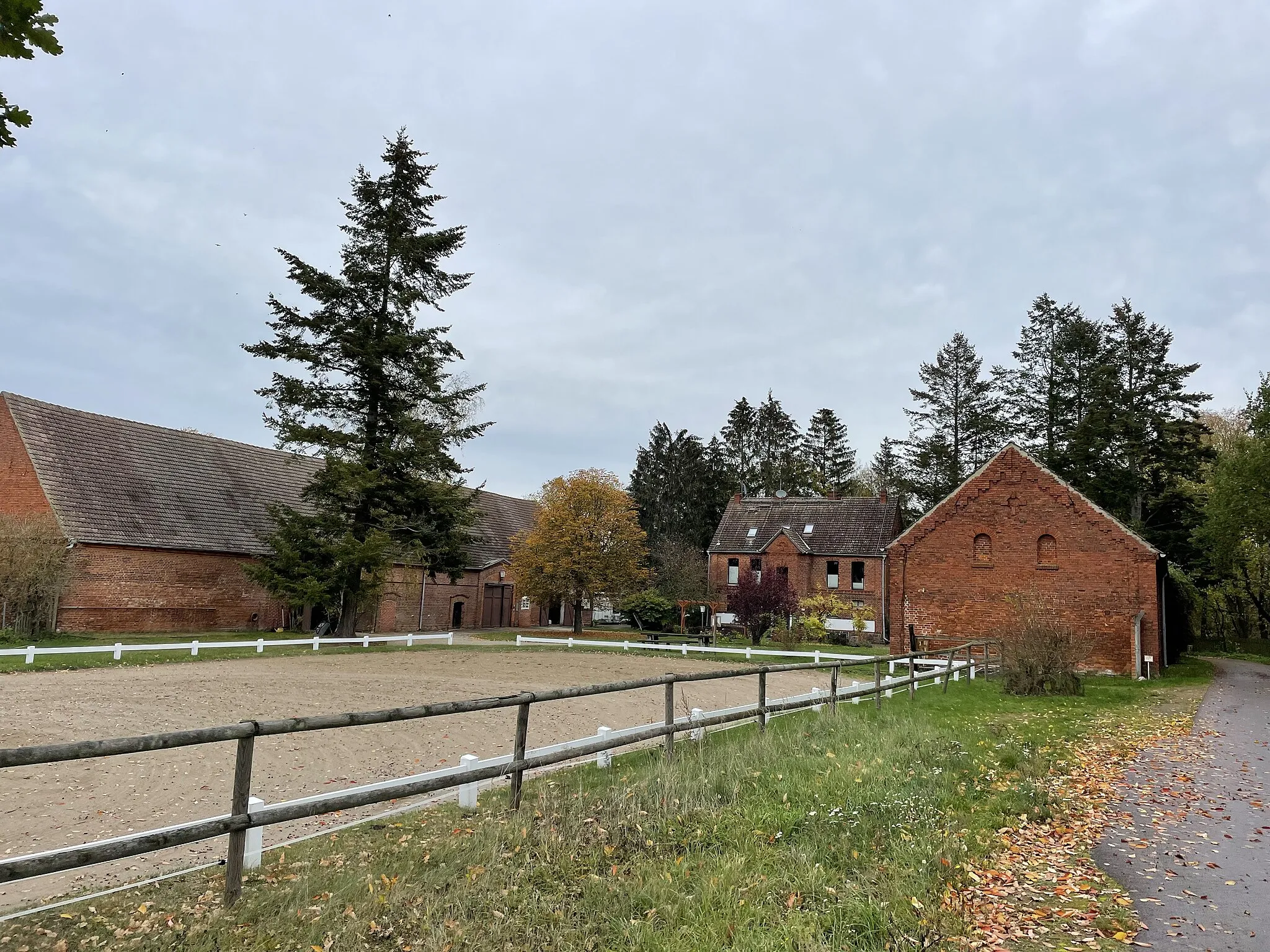 Photo showing: Weitzgrund ist ein bewohnter Gemeindeteil der Stadt Bad Belzig im Landkreis Potsdam-Mittelmark in Brandenburg