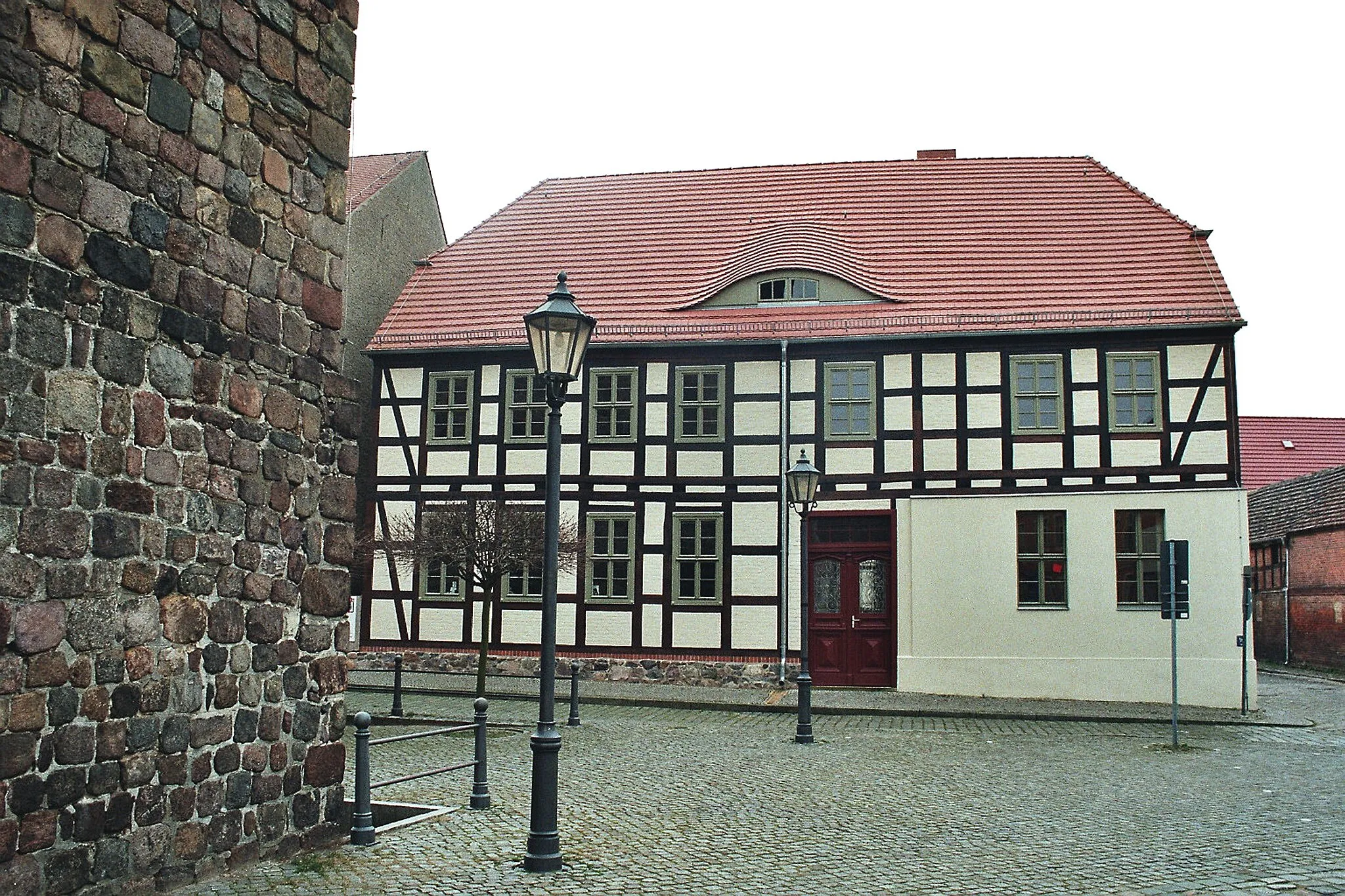 Photo showing: Beelitz, house 5 Kirchplatz