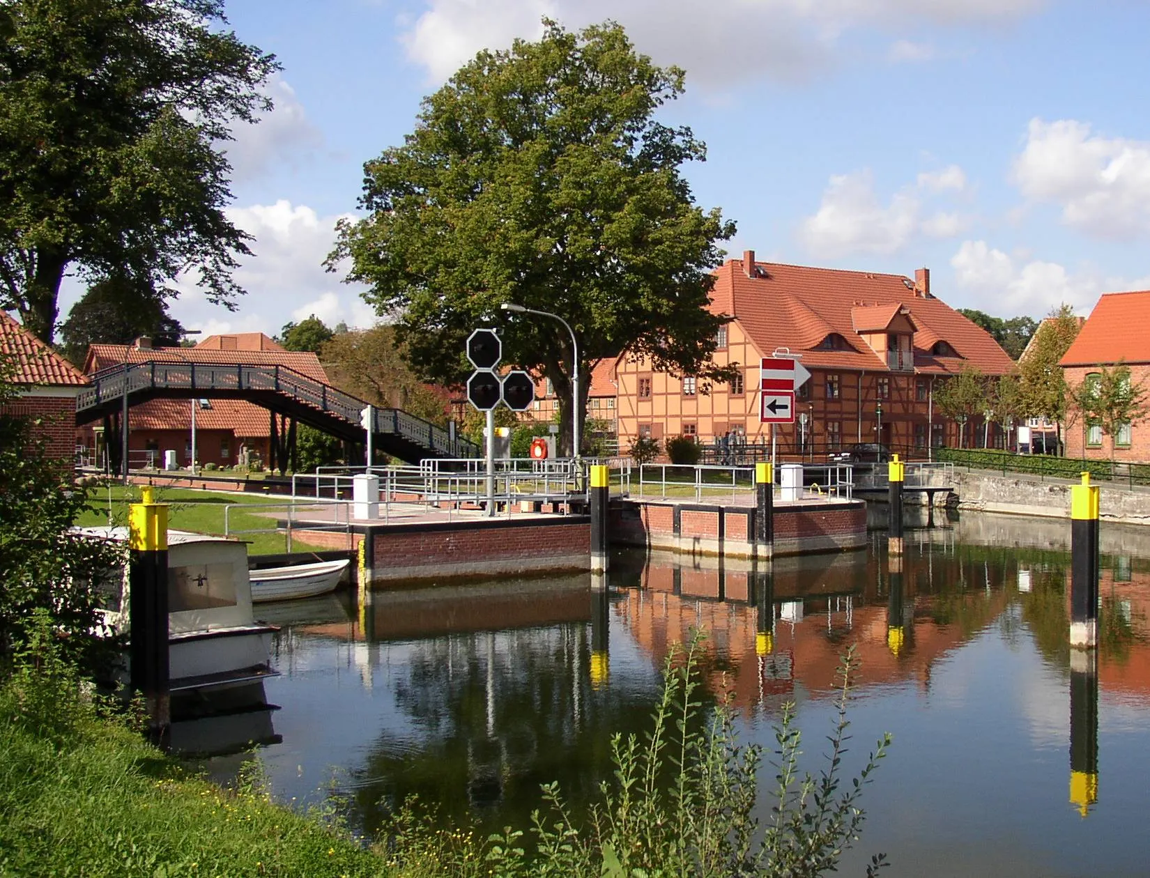 Photo showing: Lock and former mill in Plau am See in Mecklenburg-Western Pomerania, Germany