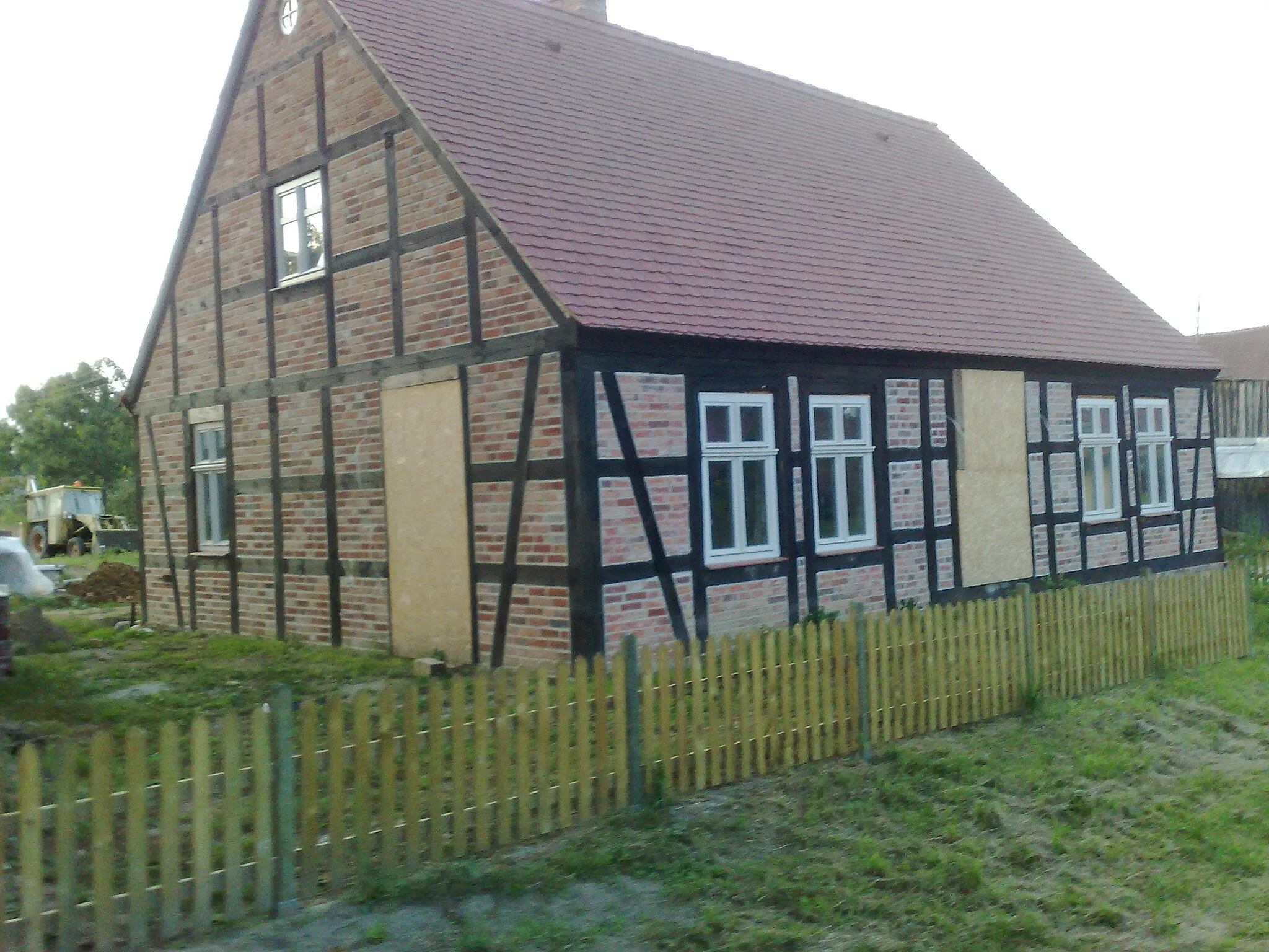 Photo showing: dom w Polesinach po renowacji