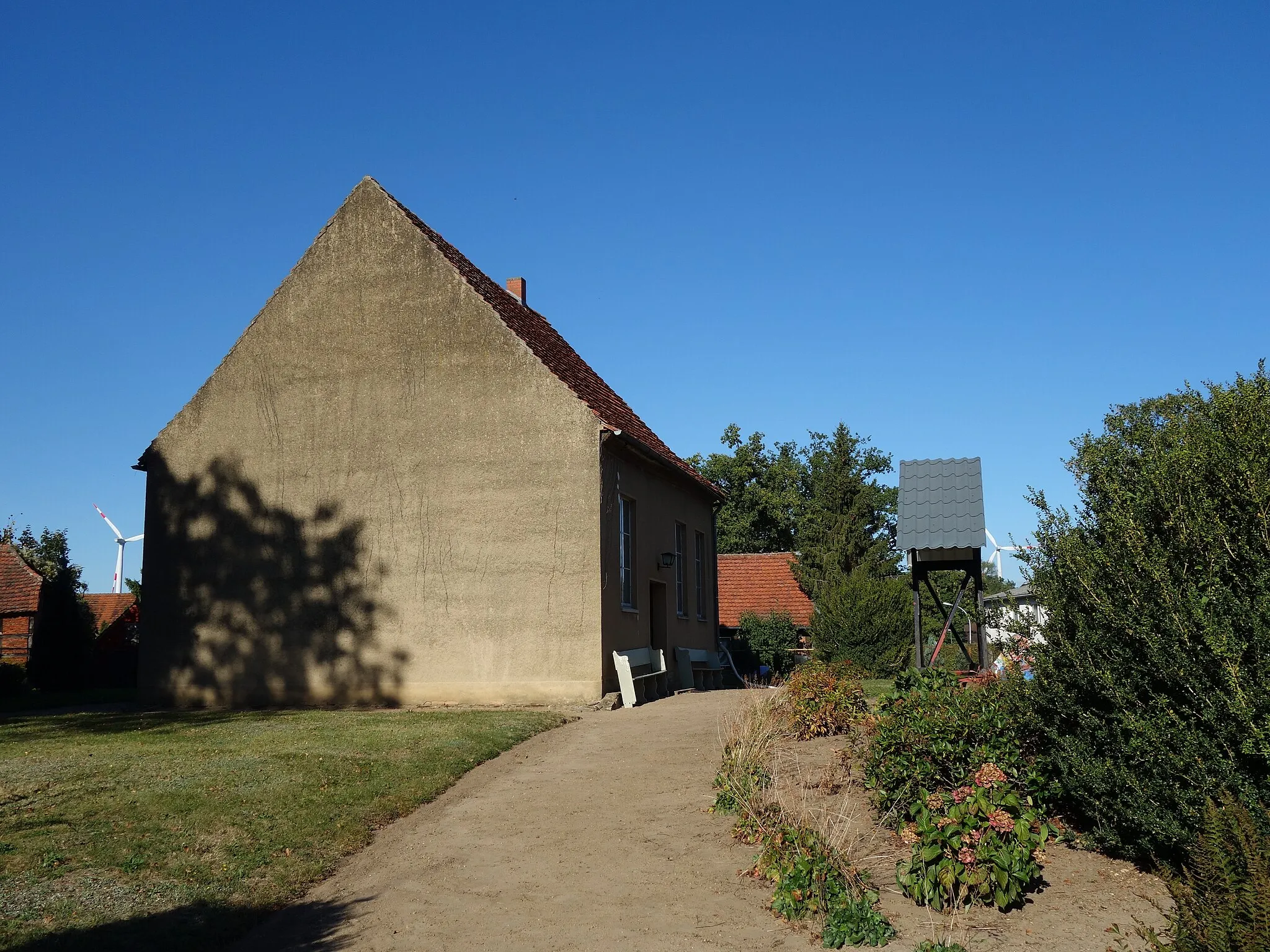 Photo showing: South-western view of former church in Frehne, Marienfließ municipality, Prignitz district, Brandenburg state, Germany