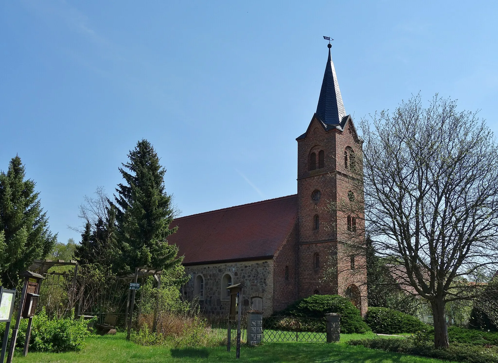 Photo showing: This is a picture of the Brandenburger Baudenkmal (cultural heritage monument) with the ID