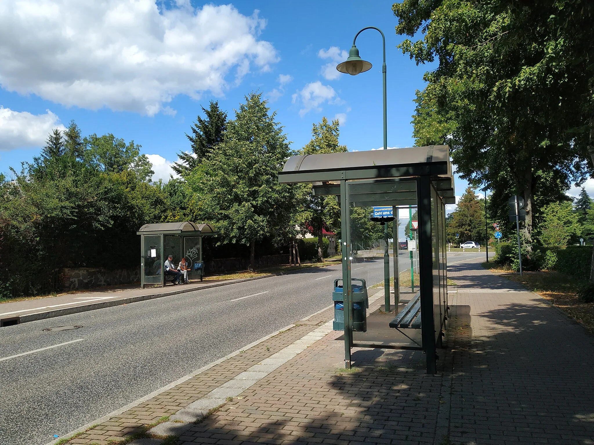 Photo showing: Bushaltestelle Rüdnitz, Dorf in Rüdnitz, Landkreis Barnim