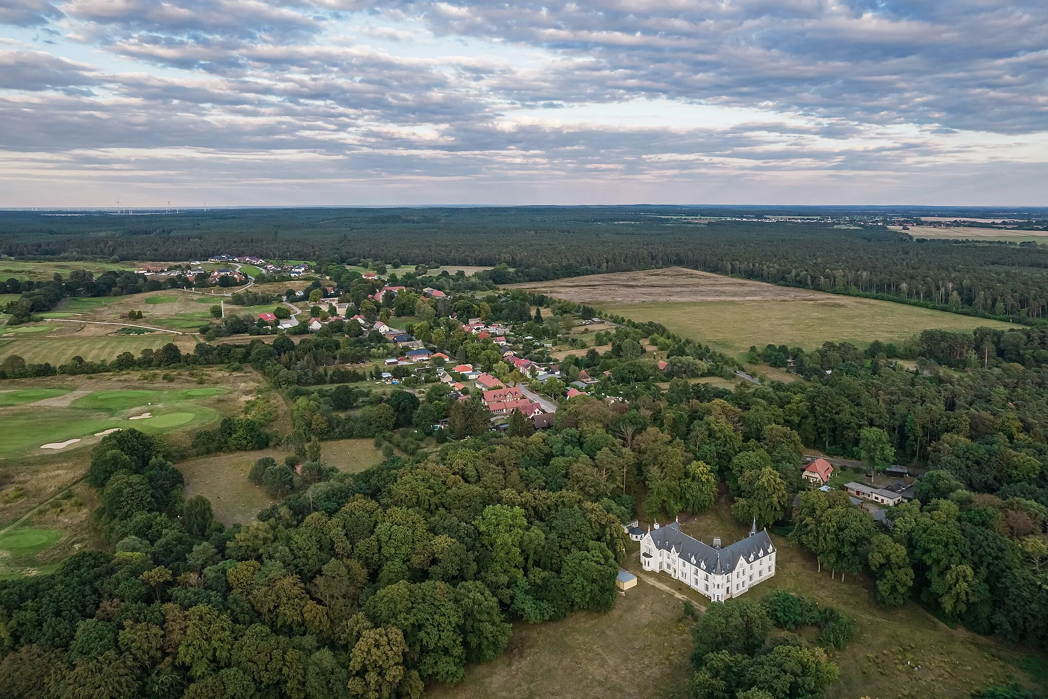 Photo showing: Airview of Wilkendorf in Altlandsberg, Brandenburg, Germany