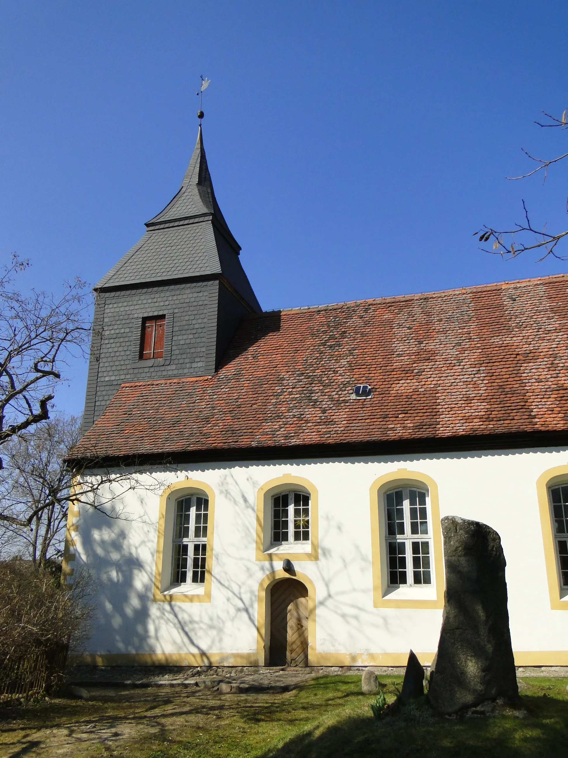 Photo showing: Church in Wokuhl, disctrict Mecklenburg-Strelitz, Mecklenburg-Vorpommern, Germany