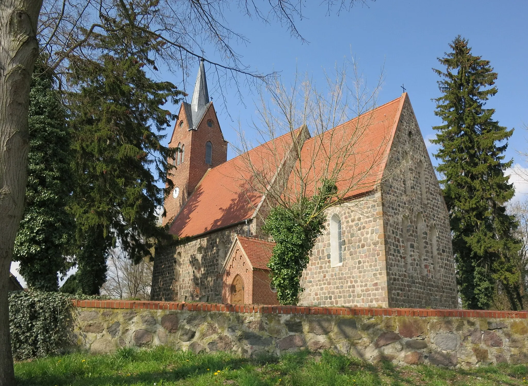 Photo showing: Kirche in Güstow, Ortsteil von Prenzlau