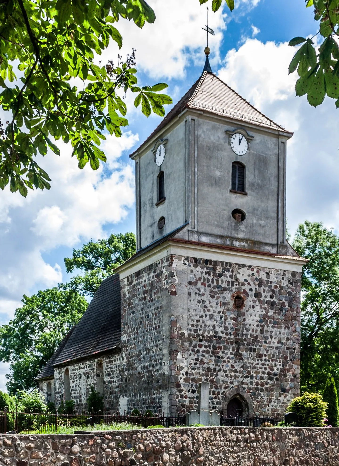 Photo showing: Dorfkirche Felchow