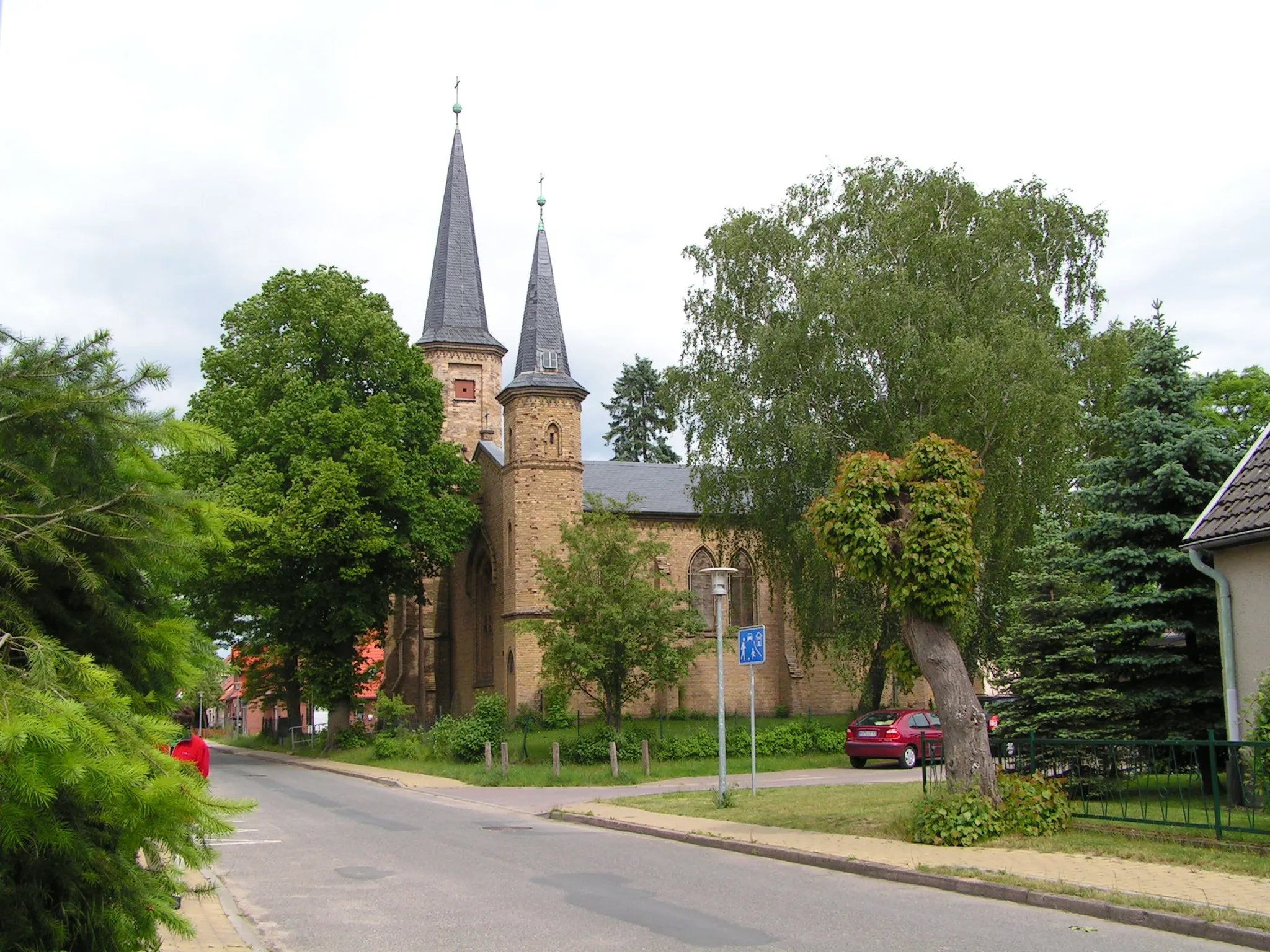 Photo showing: Evangelische Kirche in Zierke bei Neustrelitz (Mecklenburg).