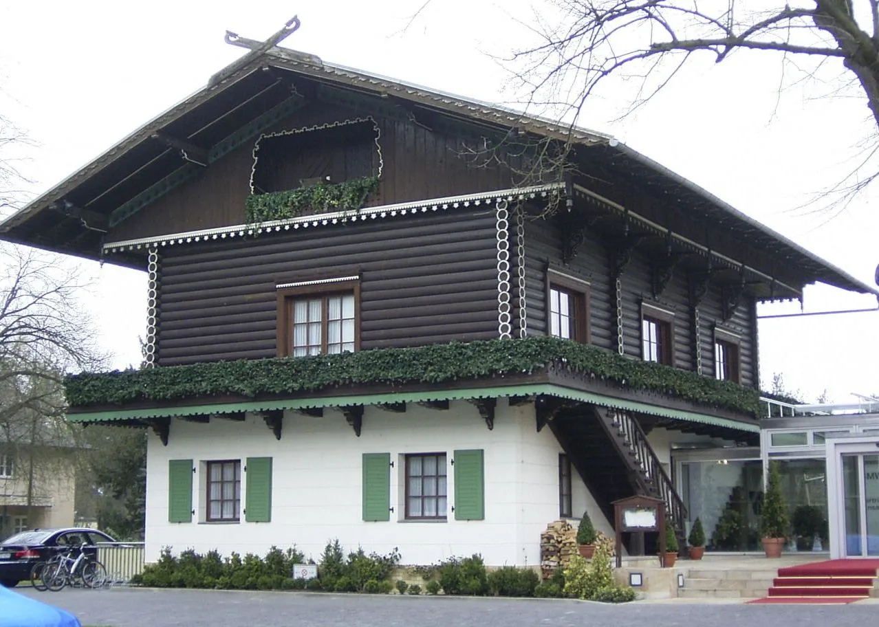 Photo showing: Bayrisches Haus im Potsdamer Wildpark