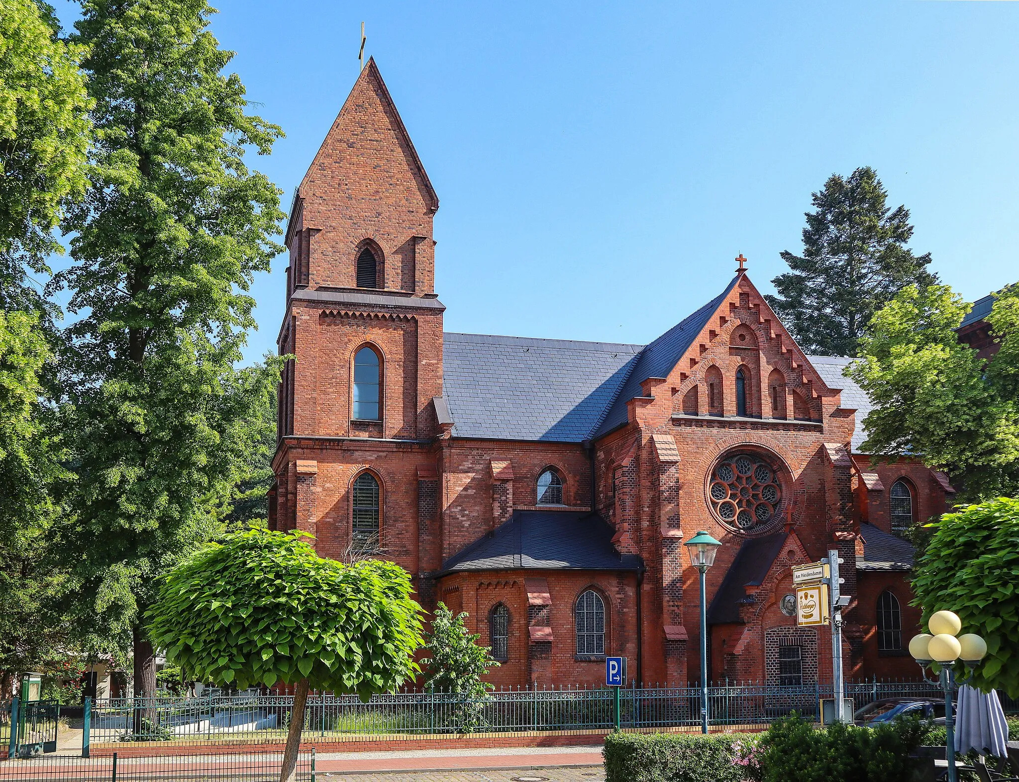 Photo showing: Katholische St. Peter und Paul Kirche in Eberswalde