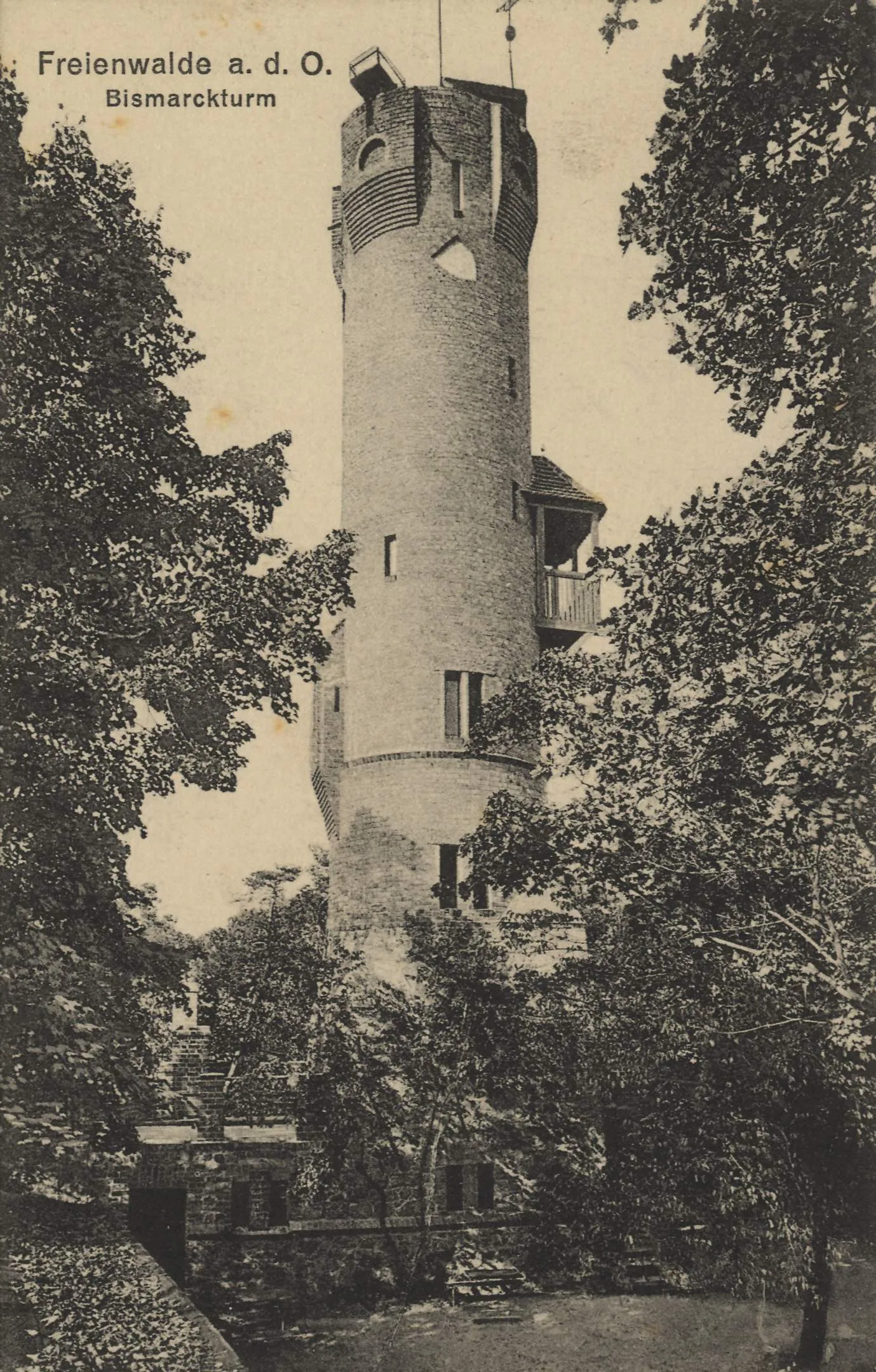 Photo showing: Bismarckturm