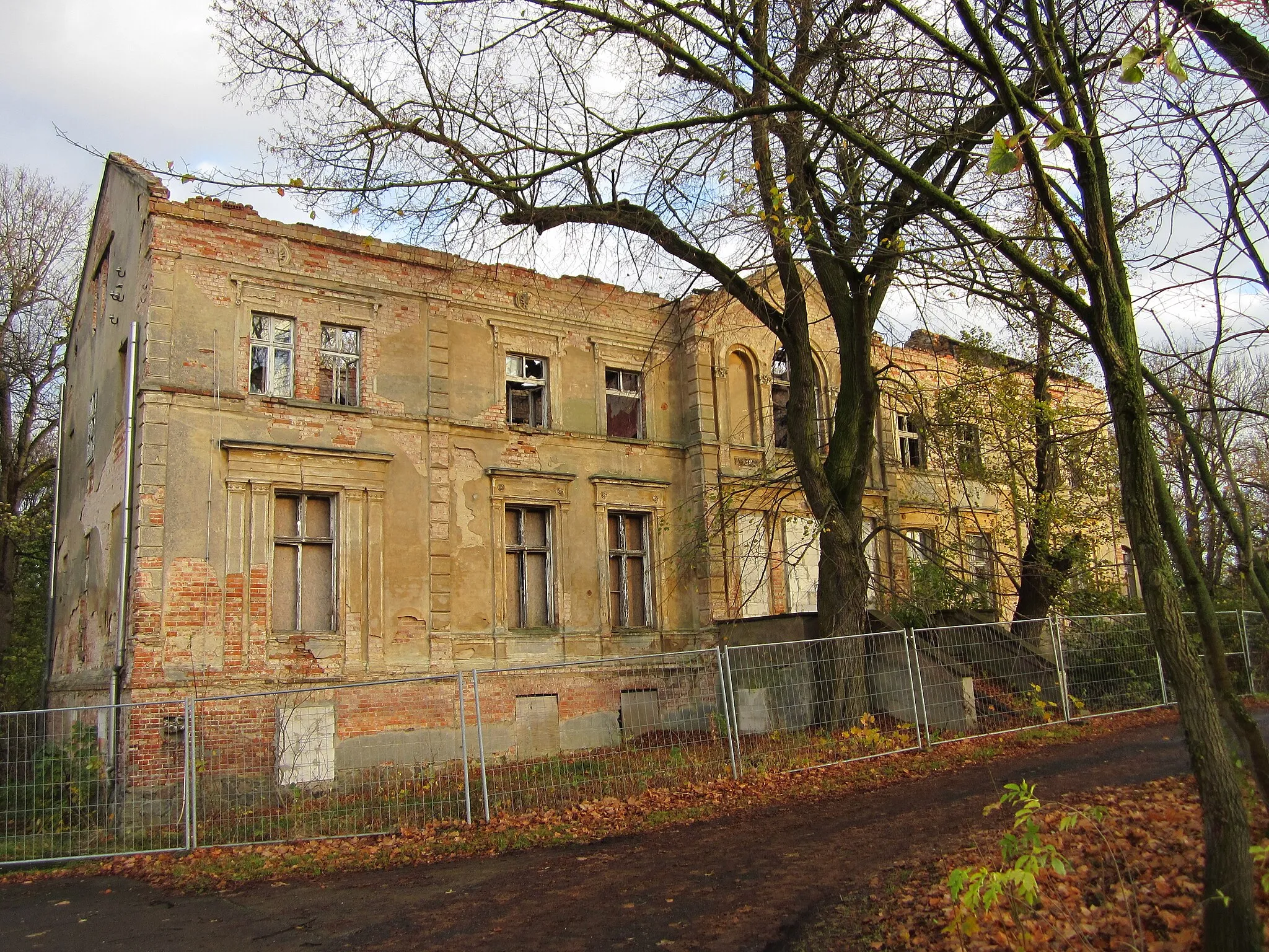 Photo showing: denkmalgeschütztes Gebäude in Kliestow, Berliner Chaussee 76