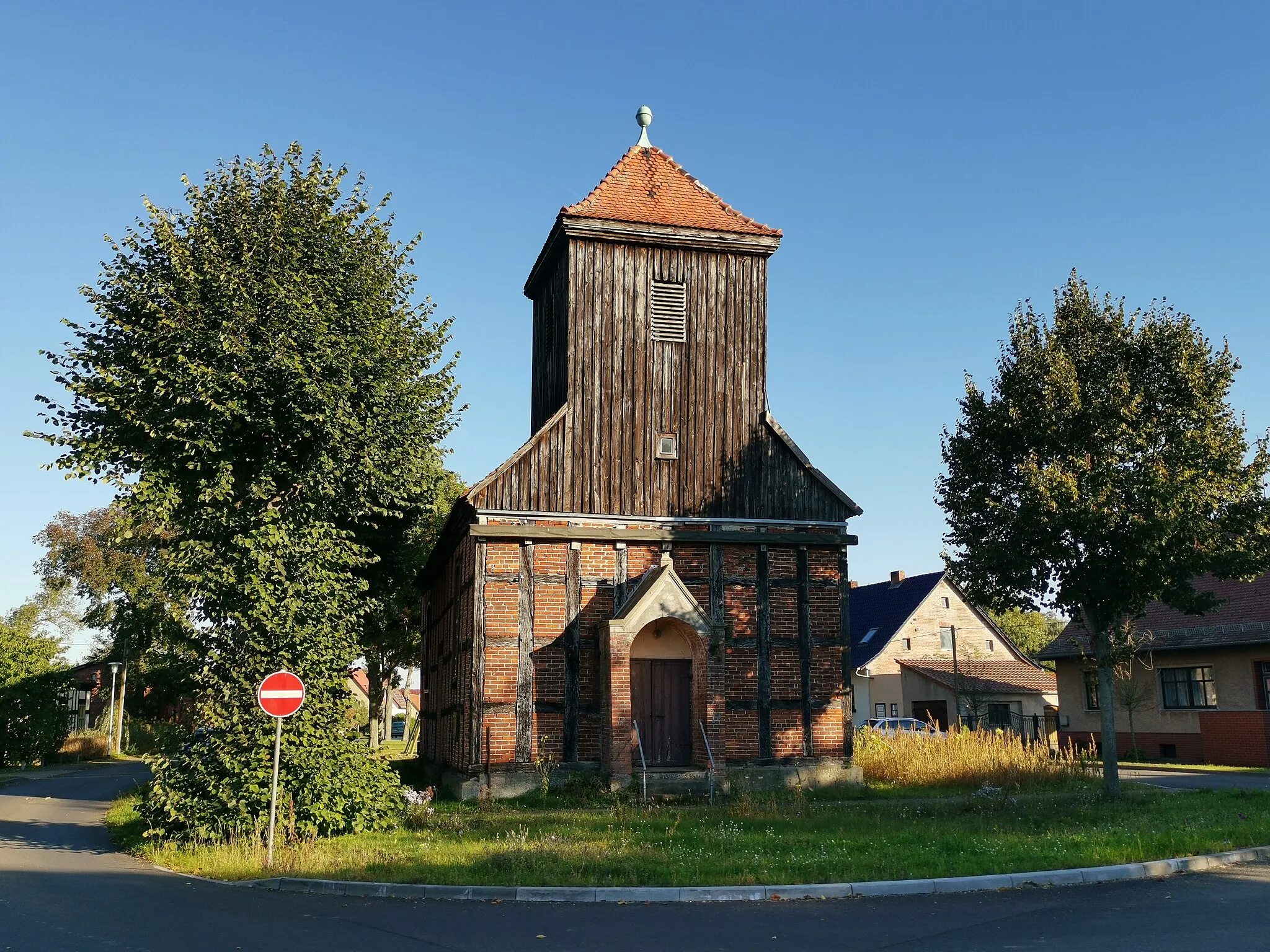 Photo showing: Dorfkirche Wolsier