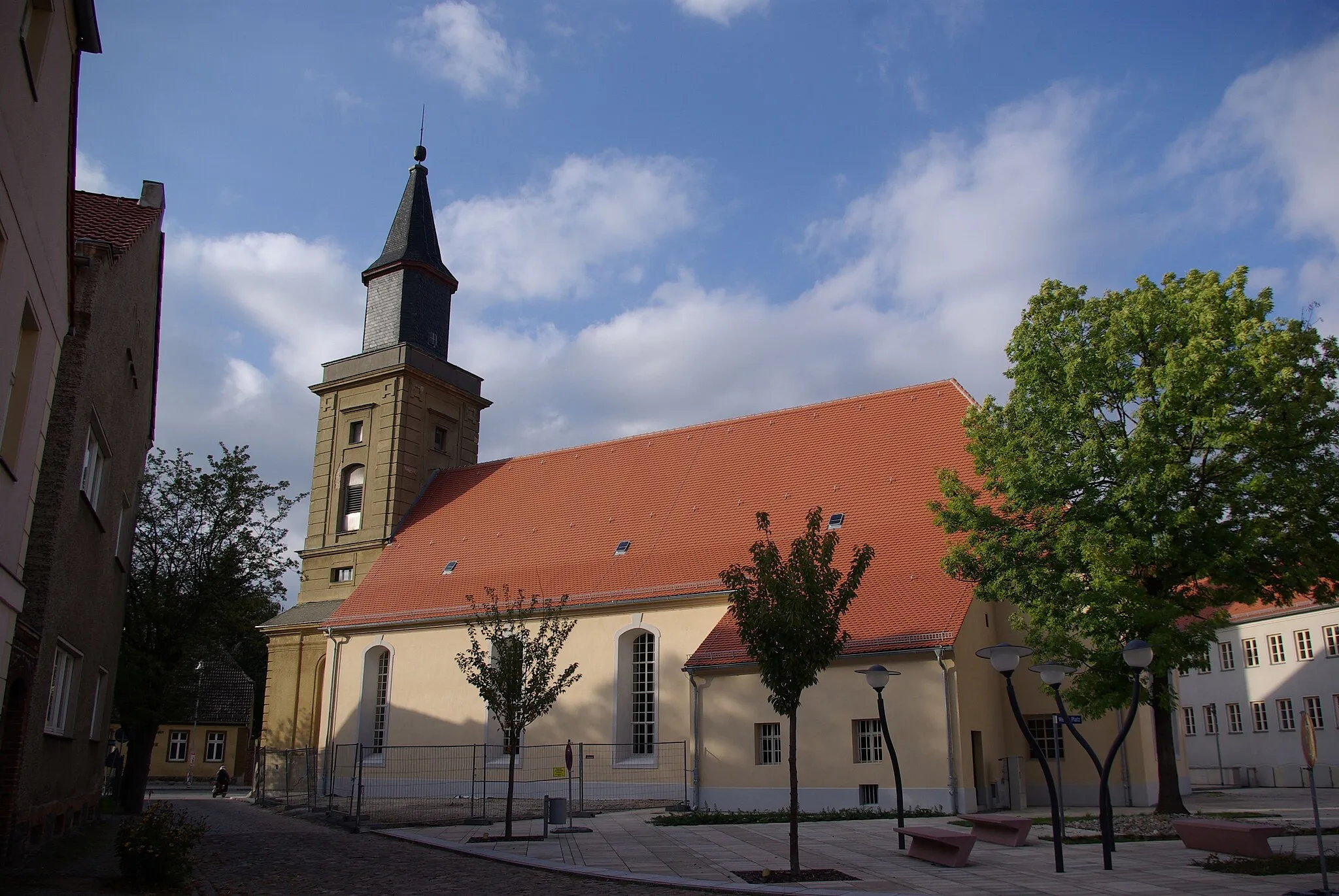 Photo showing: Trebbin in Brandenburg. Die St. Marien Stadtkirche wurde 1740 bis 1744 erbaut. Die Kirche steht unter Denkmalschutz.