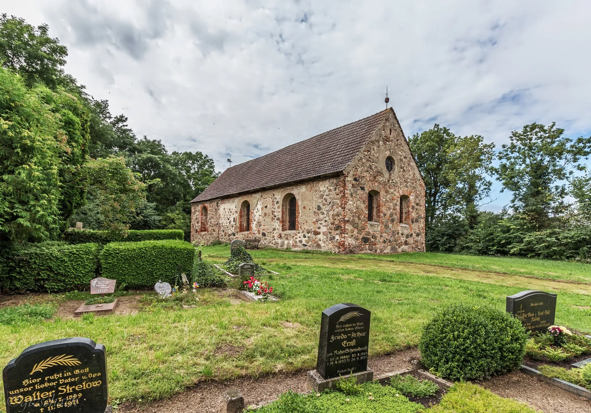 Photo showing: Dorfkirche Grenz