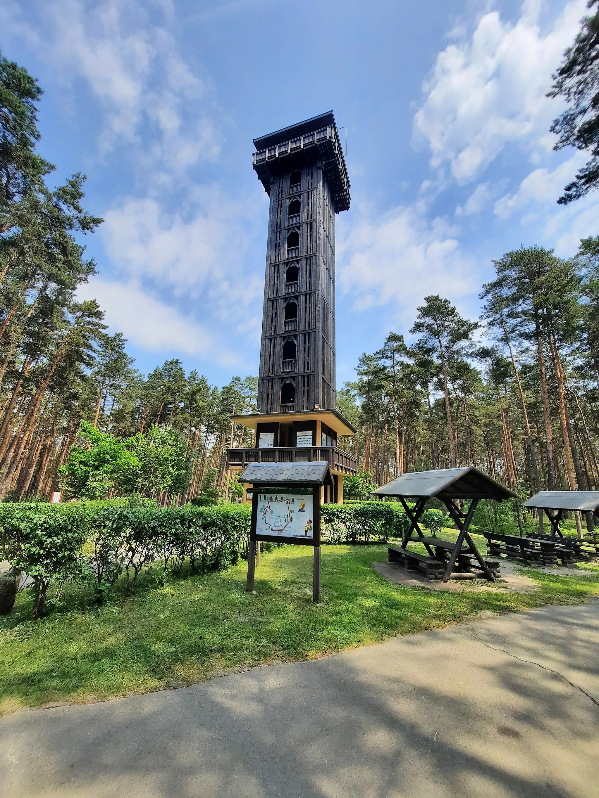 Photo showing: Gröden Heideturm Heidehöhe