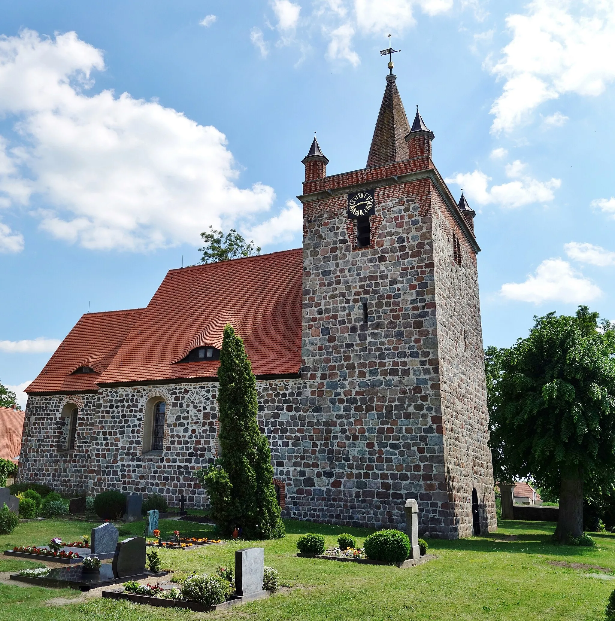 Photo showing: This is a picture of the Brandenburger Baudenkmal (cultural heritage monument) with the ID