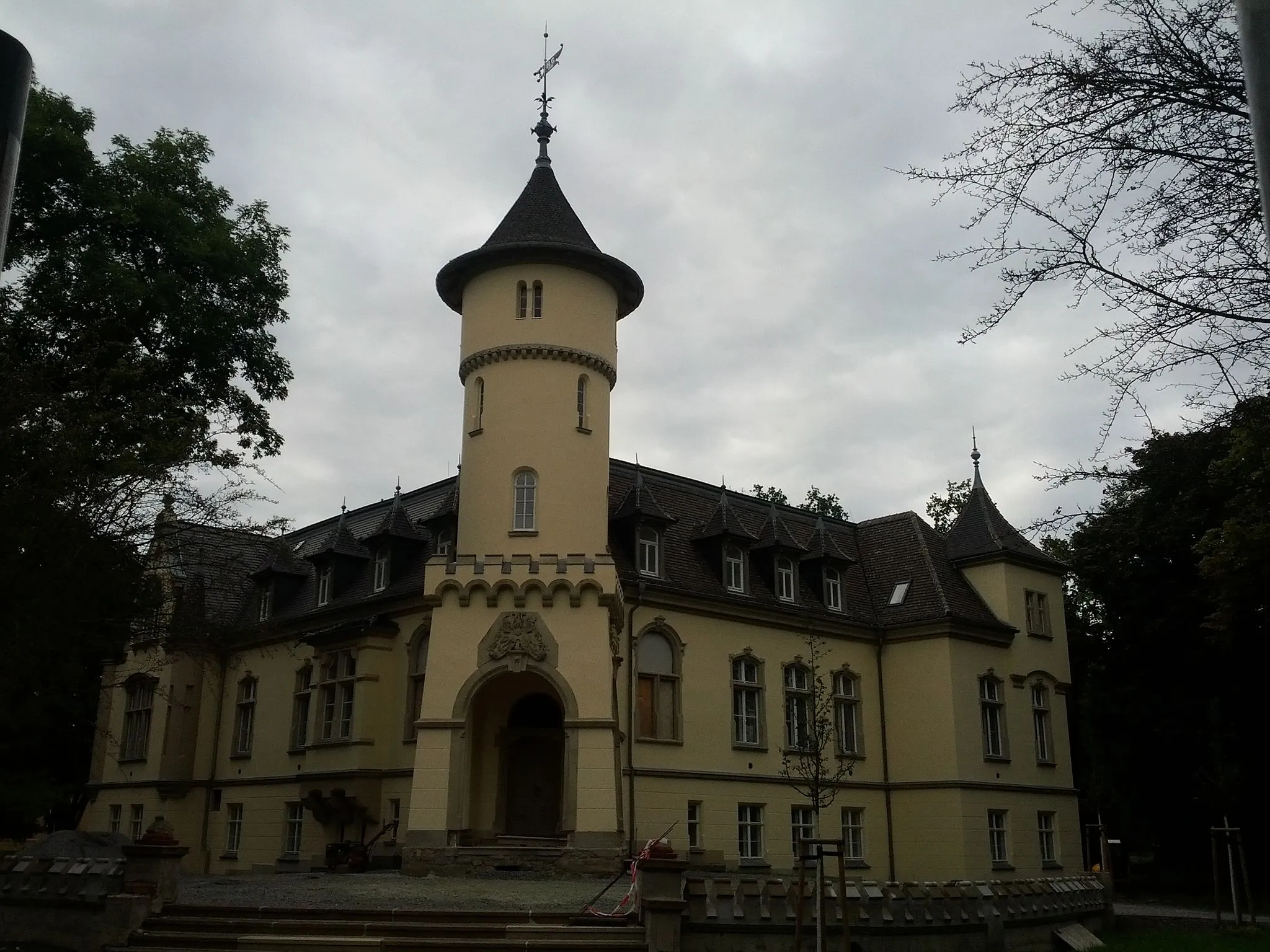 Photo showing: Denkmalgeschütztes Schloss Hohenbocka