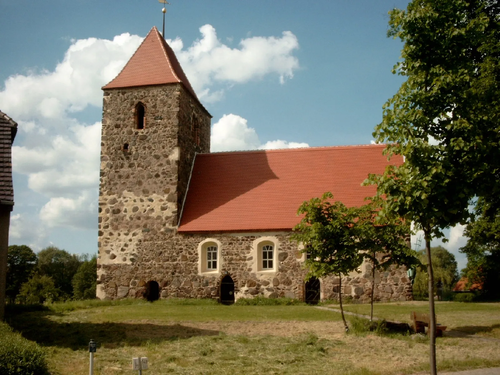 Photo showing: Dorfkirche Drahnsdorf, Lkr. Dahme-Spreewald, Brandenburg