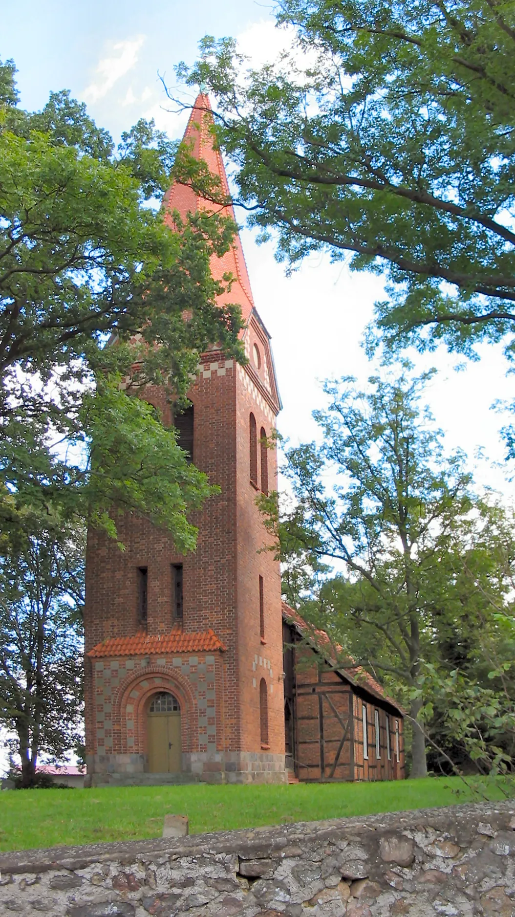 Photo showing: Church of Marnitz, district Ludwigslust-Parchim, Mecklenburg-Vorpommern, Germany