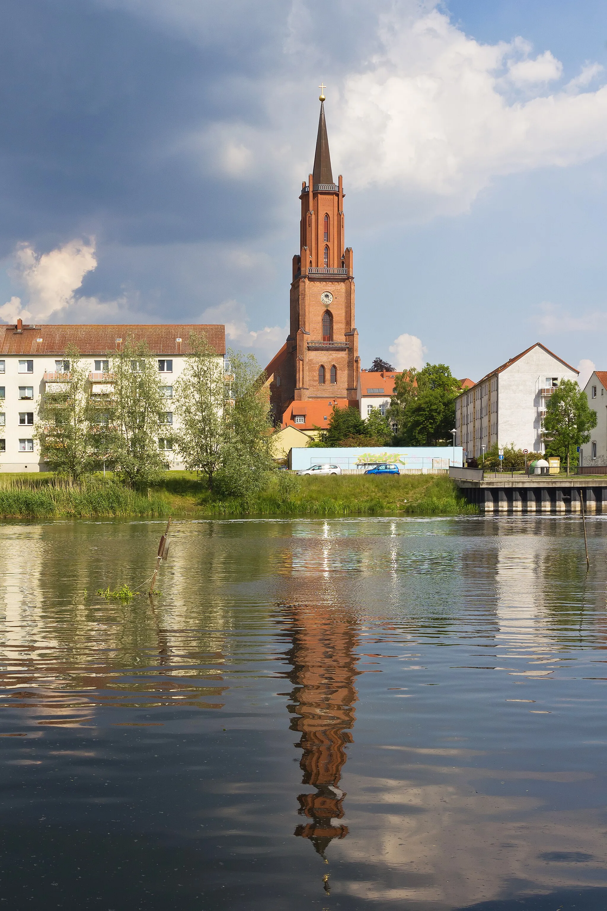 Photo showing: Rathenow, Brandenburg, Germany: Optics Park; view to the Parish Church