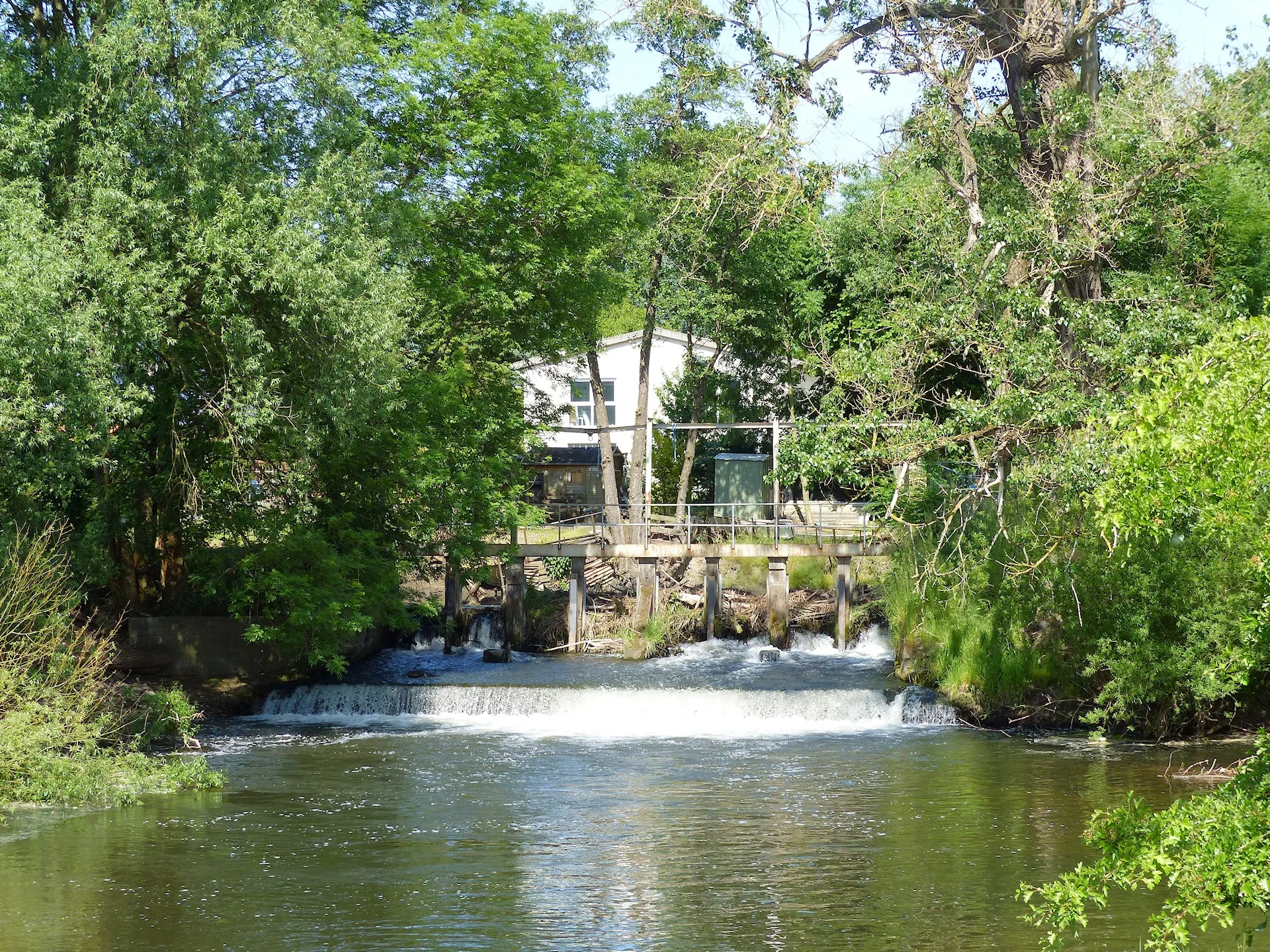 Photo showing: Okerwehr in Ohrum, vom Unterwasser aus.