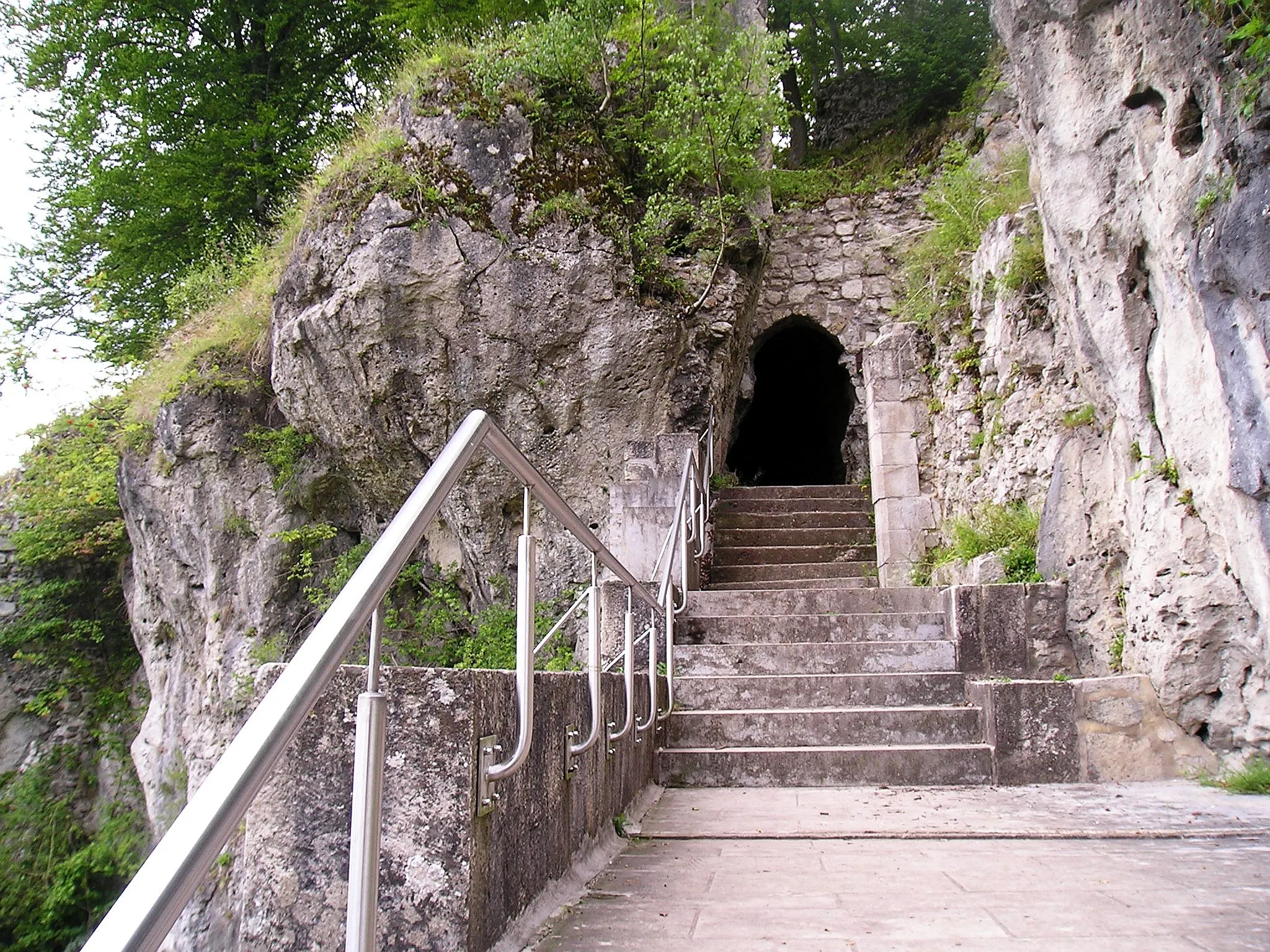 Photo showing: Eingang zur Burgruine Scharzfeld