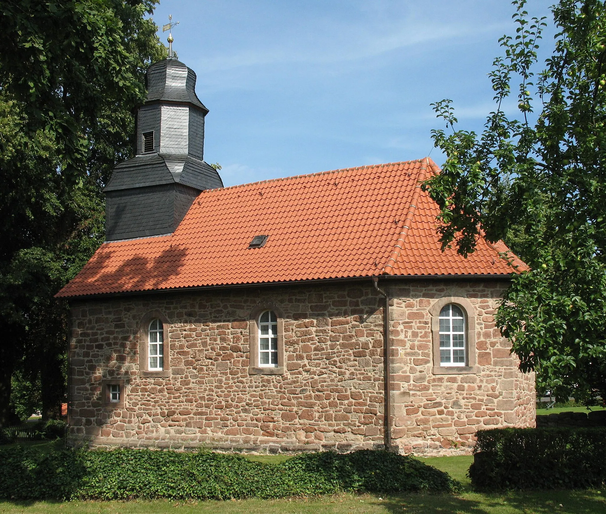 Photo showing: Church in Friedland-Lichtenhagen in Lower Saxony, Germany