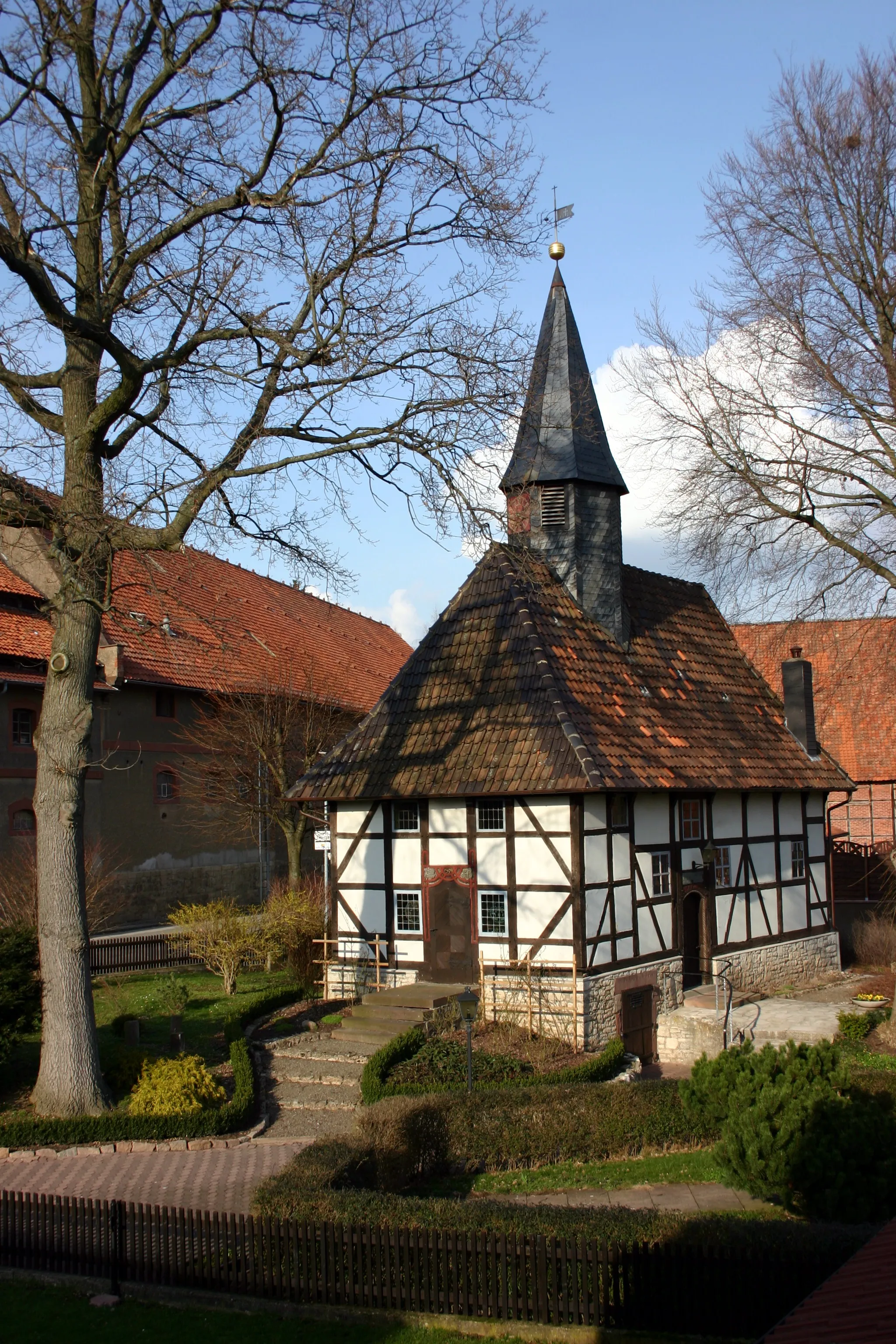 Photo showing: Little church in the village Hachenhausen, Germany