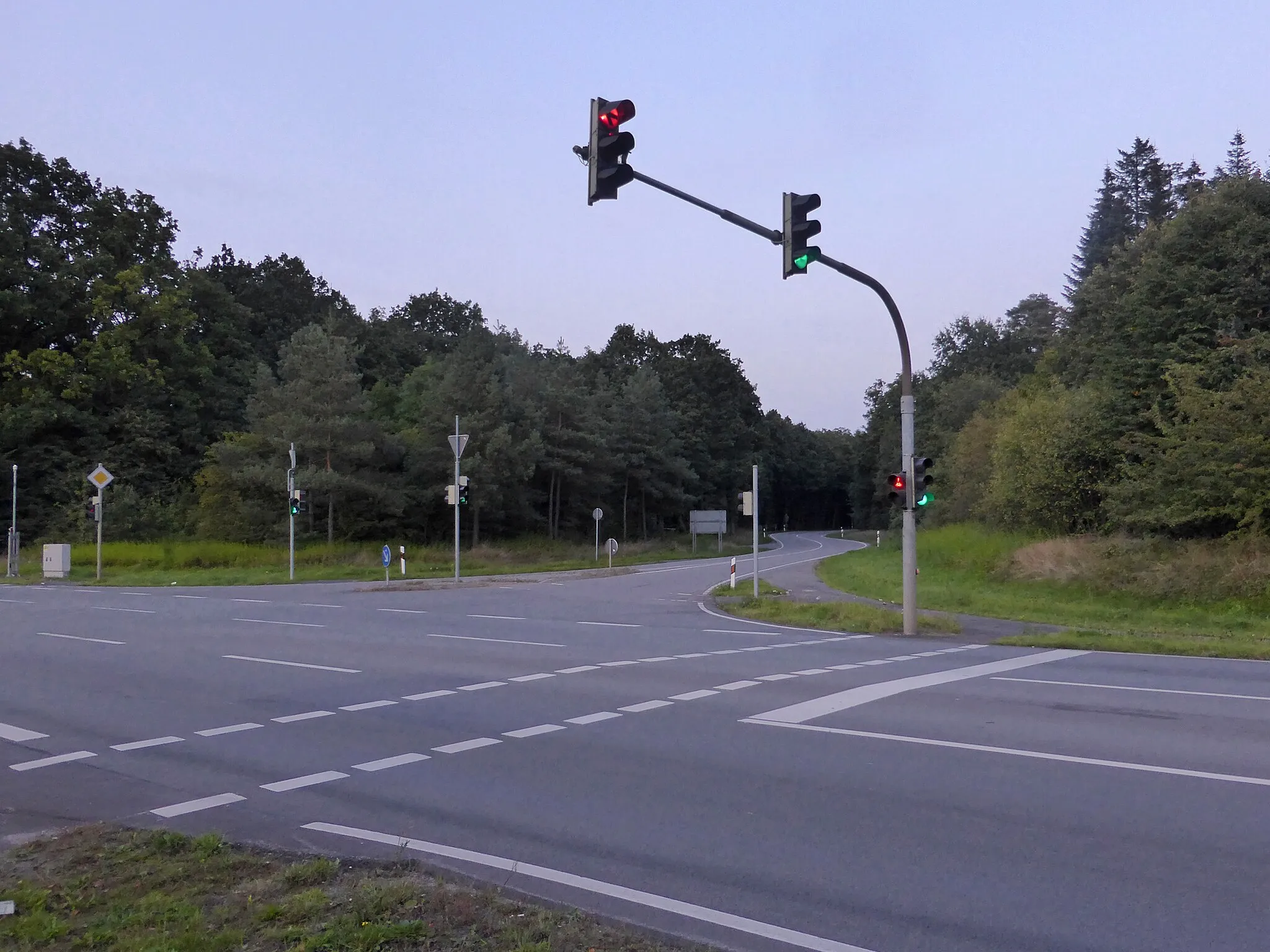 Photo showing: Bundesstraße 4 am Großen Kain, Beginn der Bundesstraße 244.
