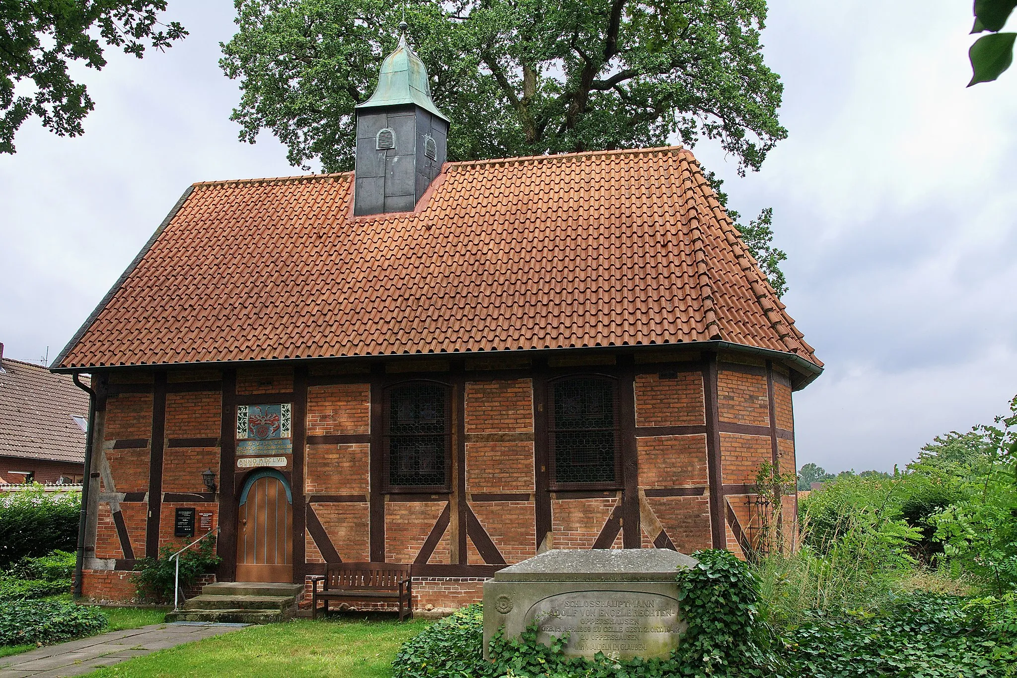 Photo showing: Maria-Magdalenen-Kapelle von 1657 in Oppershausen (Wienhausen), Niedersachsen, Deutschland